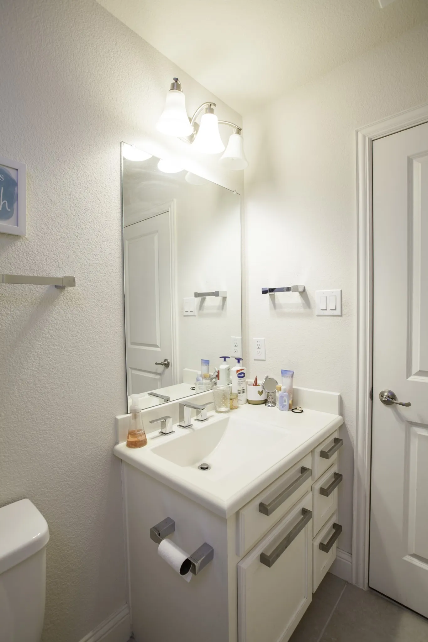 Single Family Residence For Rent in Collin County , 1614 Thoroughbred Lane, Allen, Texas 75002, 5 Bedroom, 6 Bathroom, 3 Garage spaces, 4,121 Sqft, built in 2015, mls#21362331, Real Estate Agent in Allen, Homes For Rent in Collin county, Homes For Rent in Allen, Realtor in Allen Texas, Real Estate Brokerage Independent Realty Texas, Luminita Cordes Realtor