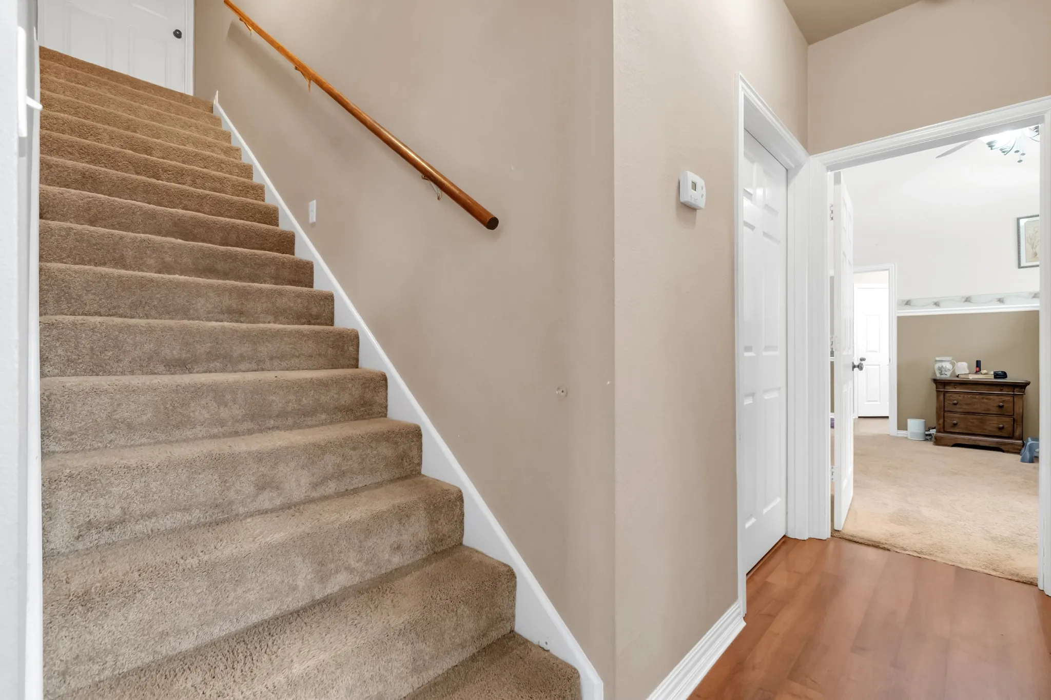 Single Family Residence For Sale in Tarrant County , 18 Red Bluff Court, Mansfield, Texas 76063, 4 Bedroom, 3 Bathroom, 2 Garage spaces, 2,886 Sqft, built in 1998, mls#21361306, Real Estate Agent in Mansfield, Homes For Sale in Tarrant county, Homes For Sale in Mansfield, Realtor in Mansfield Texas, Real Estate Brokerage Independent Realty Texas, Luminita Cordes Realtor