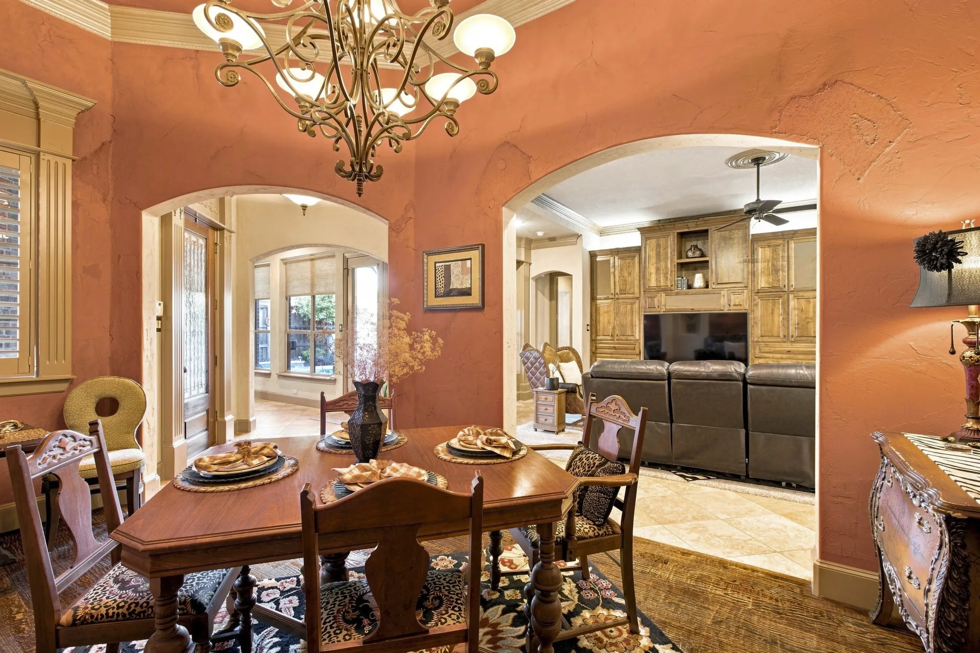 Single Family Residence For Sale in Tarrant County , 613 Sophie Lane, Colleyville, Texas 76034, 3 Bedroom, 4 Bathroom, 2 Garage spaces, 2,914 Sqft, built in 2004, mls#21360901, Real Estate Agent in Colleyville, Homes For Sale in Tarrant county, Homes For Sale in Colleyville, Realtor in Colleyville Texas, Real Estate Brokerage Independent Realty Texas, Luminita Cordes Realtor