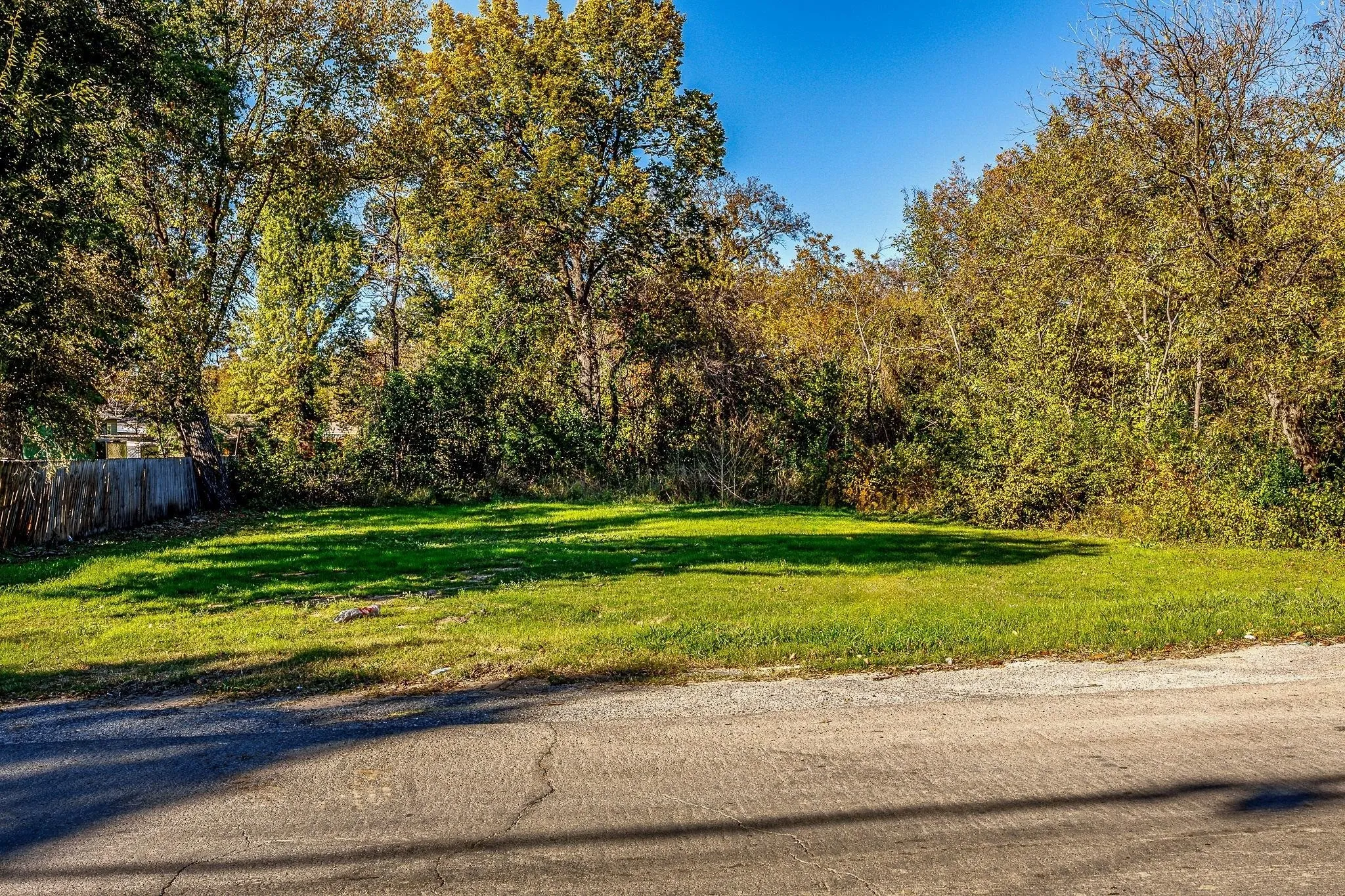 Unimproved Land For Sale in Dallas County , 1815 Kingsley Drive, Dallas, Texas 75216, 0, 0, Garage spaces, 0 Sqft, built in 0, mls#21362354, Real Estate Agent in Dallas, Homes For Sale in Dallas county, Homes For Sale in Dallas, Realtor in Dallas Texas, Real Estate Brokerage Independent Realty Texas, Luminita Cordes Realtor