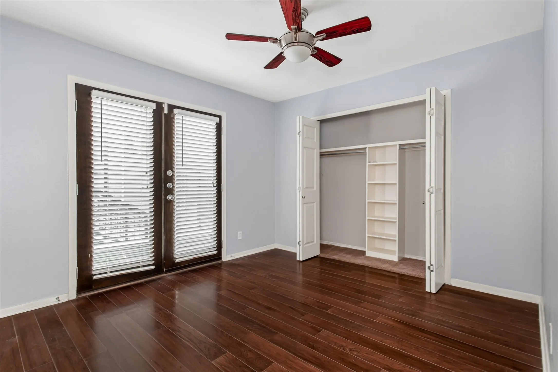 Condominium For Rent in Dallas County , 10205 Regal Oaks Drive 123, Dallas, Texas 75230, 2 Bedroom, 2 Bathroom, Garage spaces, 975 Sqft, built in 1963, mls#21362356, Real Estate Agent in Dallas, Homes For Rent in Dallas county, Homes For Rent in Dallas, Realtor in Dallas Texas, Real Estate Brokerage Independent Realty Texas, Luminita Cordes Realtor