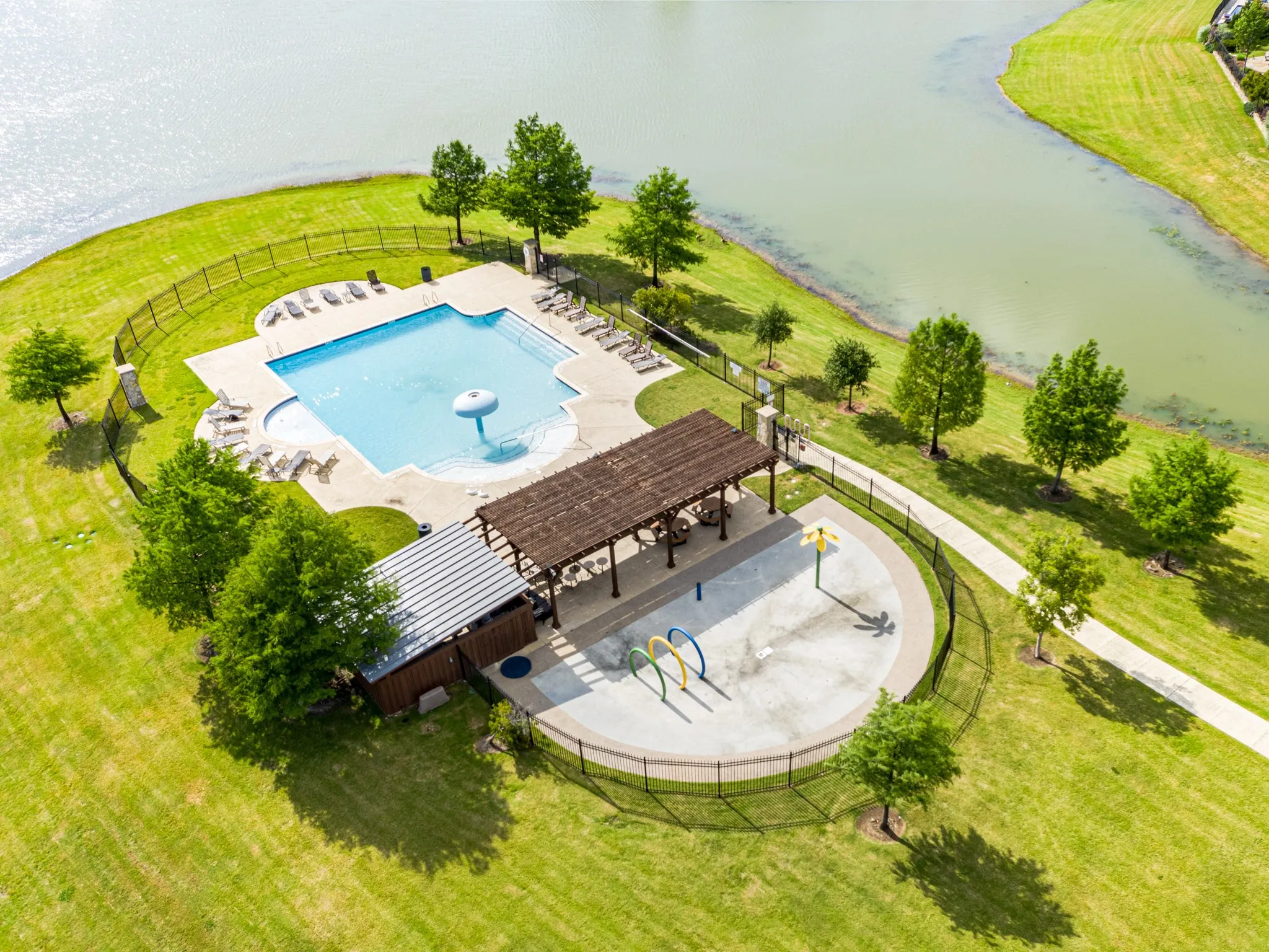 Community pool
