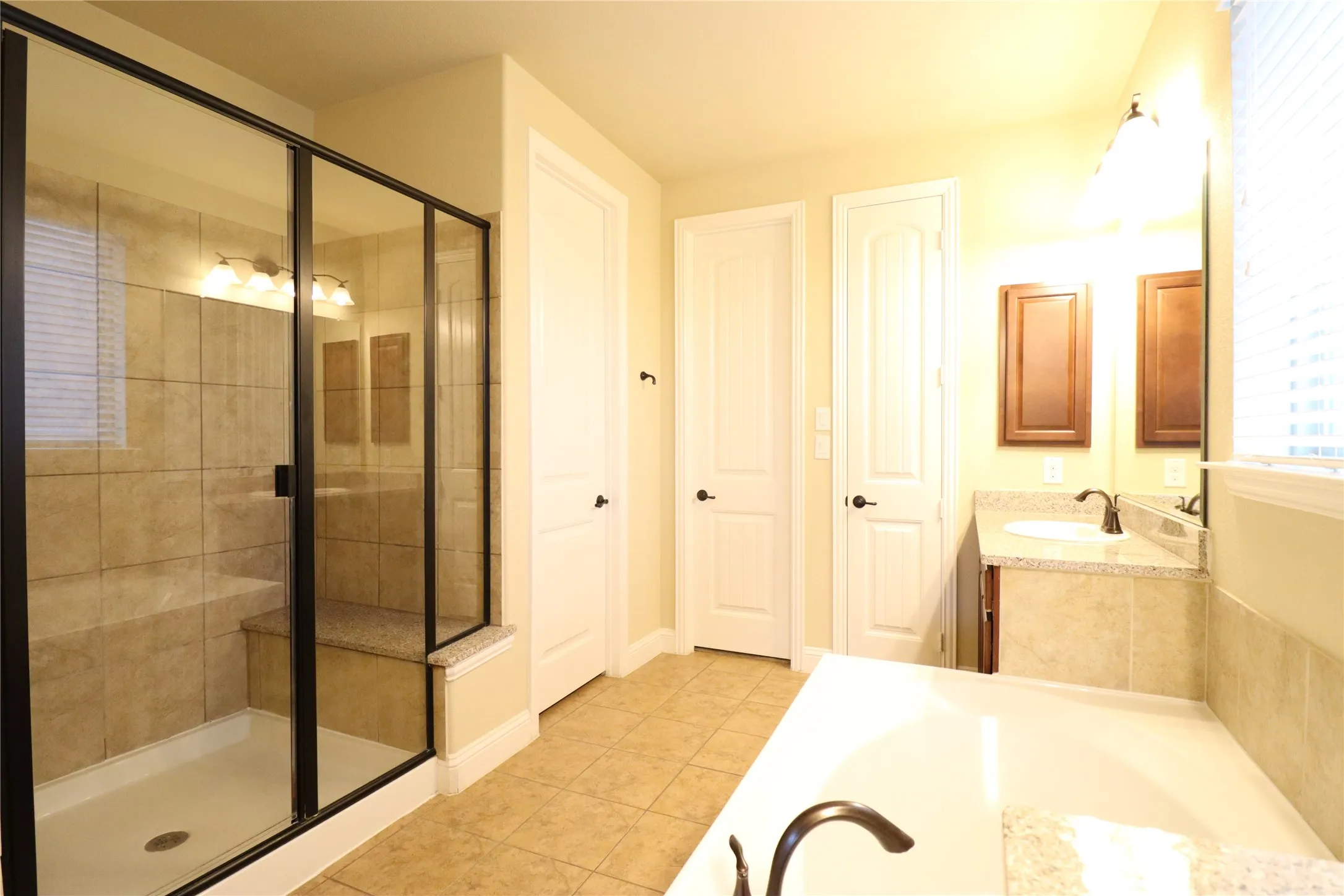 Single Family Residence For Sale in Denton County , 5070 Kerstyn Drive, Frisco, Texas 75036, 5 Bedroom, 4 Bathroom, 2 Garage spaces, 4,986 Sqft, built in 2015, mls#21361801, Real Estate Agent in Frisco, Homes For Sale in Denton county, Homes For Sale in Frisco, Realtor in Frisco Texas, Real Estate Brokerage Independent Realty Texas, Luminita Cordes Realtor