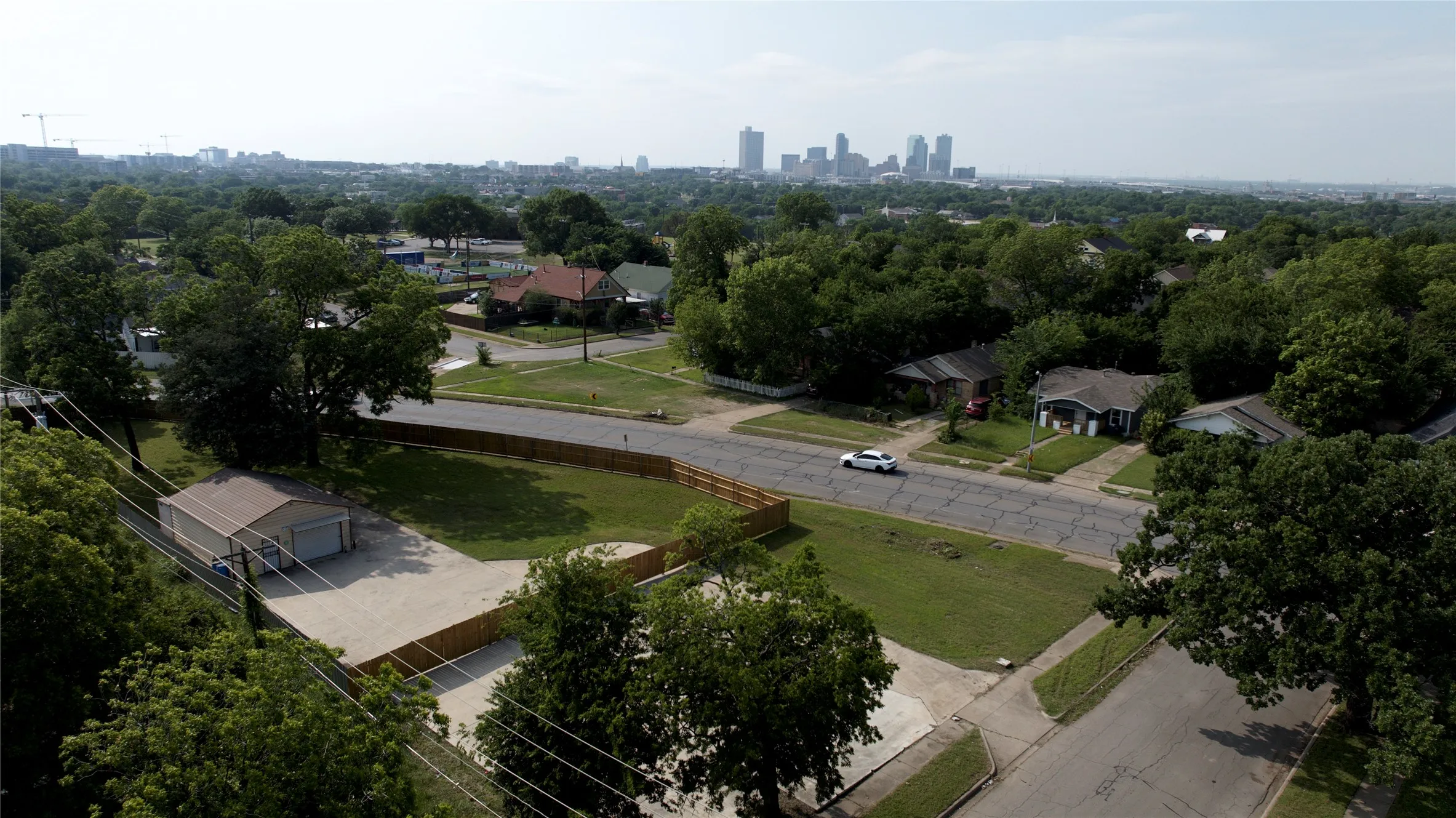 Unimproved Land For Sale in Tarrant County , 1264 E Maddox Avenue, Fort Worth, Texas 76104, 0, 0, Garage spaces, 0 Sqft, built in 0, mls#21362375, Real Estate Agent in Fort Worth, Homes For Sale in Tarrant county, Homes For Sale in Fort Worth, Realtor in Fort Worth Texas, Real Estate Brokerage Independent Realty Texas, Luminita Cordes Realtor