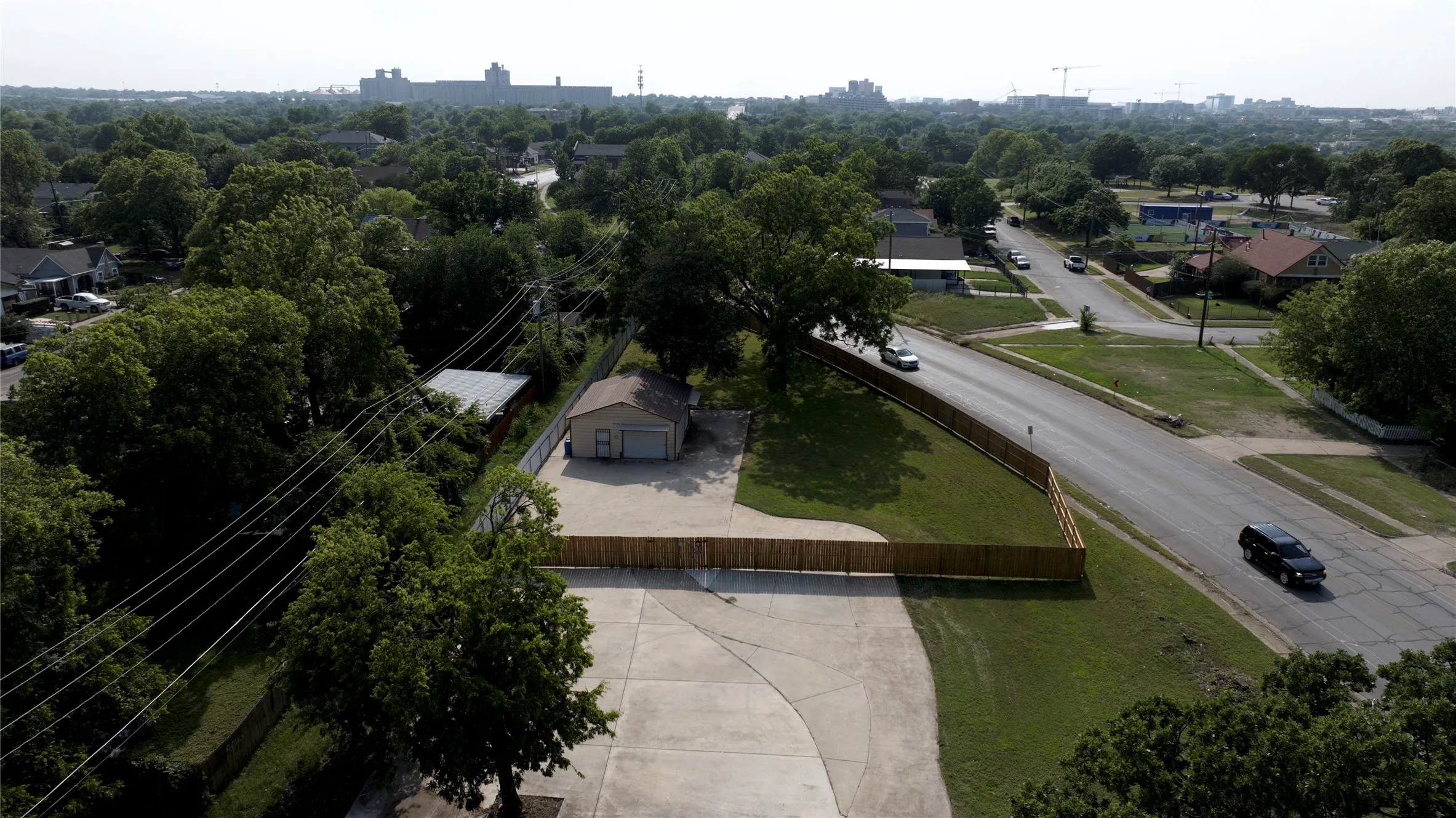 Unimproved Land For Sale in Tarrant County , 1264 E Maddox Avenue, Fort Worth, Texas 76104, 0, 0, Garage spaces, 0 Sqft, built in 0, mls#21362375, Real Estate Agent in Fort Worth, Homes For Sale in Tarrant county, Homes For Sale in Fort Worth, Realtor in Fort Worth Texas, Real Estate Brokerage Independent Realty Texas, Luminita Cordes Realtor