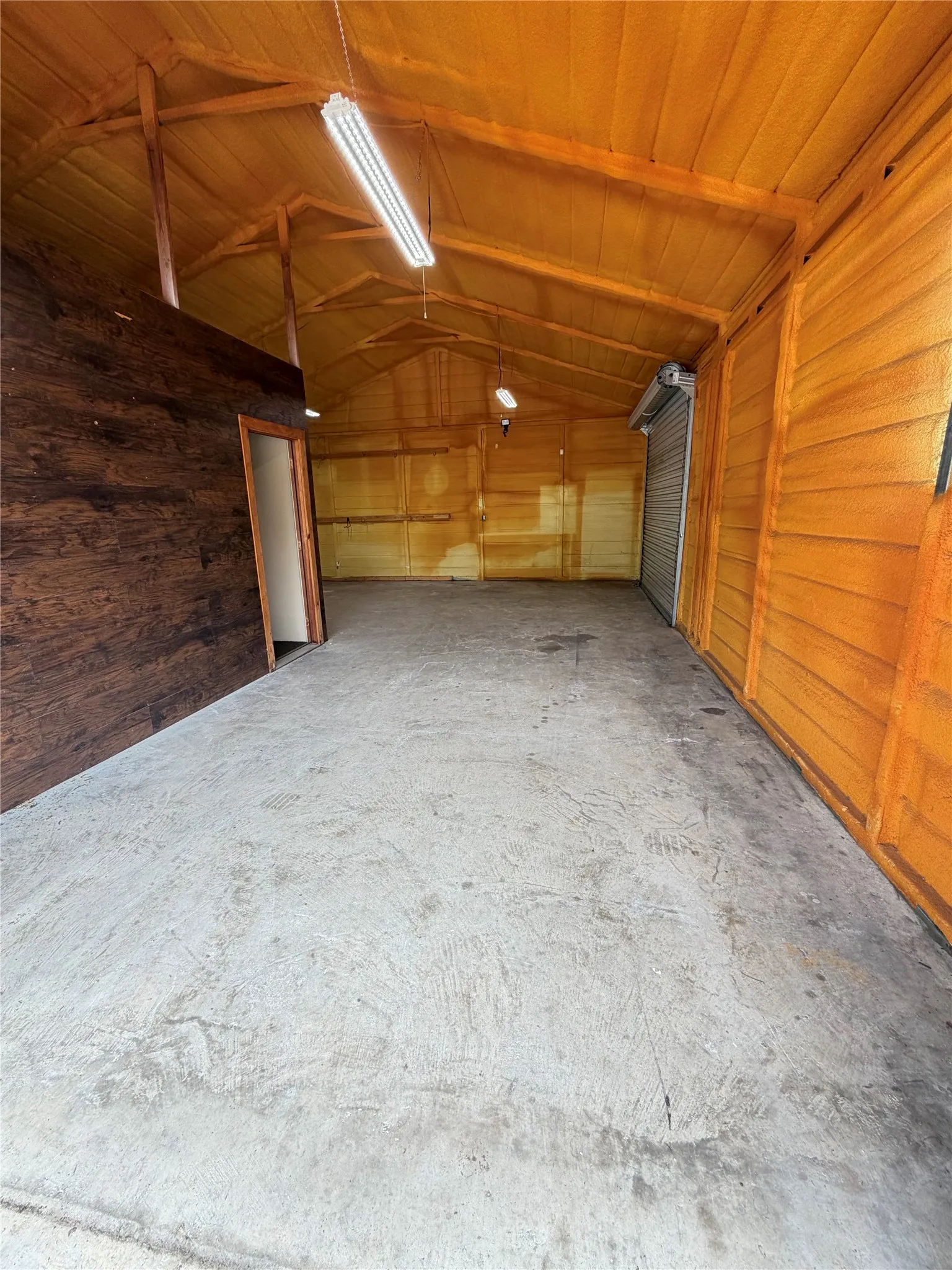 Unimproved Land For Sale in Tarrant County , 1264 E Maddox Avenue, Fort Worth, Texas 76104, 0, 0, Garage spaces, 0 Sqft, built in 0, mls#21362375, Real Estate Agent in Fort Worth, Homes For Sale in Tarrant county, Homes For Sale in Fort Worth, Realtor in Fort Worth Texas, Real Estate Brokerage Independent Realty Texas, Luminita Cordes Realtor