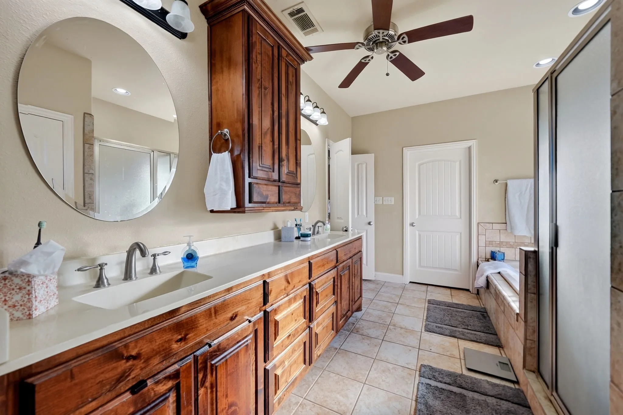 Single Family Residence For Sale in Rockwall County , 6220 Pinon Trail, Royse City, Texas 75189, 4 Bedroom, 3 Bathroom, 2 Garage spaces, 2,776 Sqft, built in 2009, mls#21362305, Real Estate Agent in Royse City, Homes For Sale in Rockwall county, Homes For Sale in Royse City, Realtor in Royse City Texas, Real Estate Brokerage Independent Realty Texas, Luminita Cordes Realtor