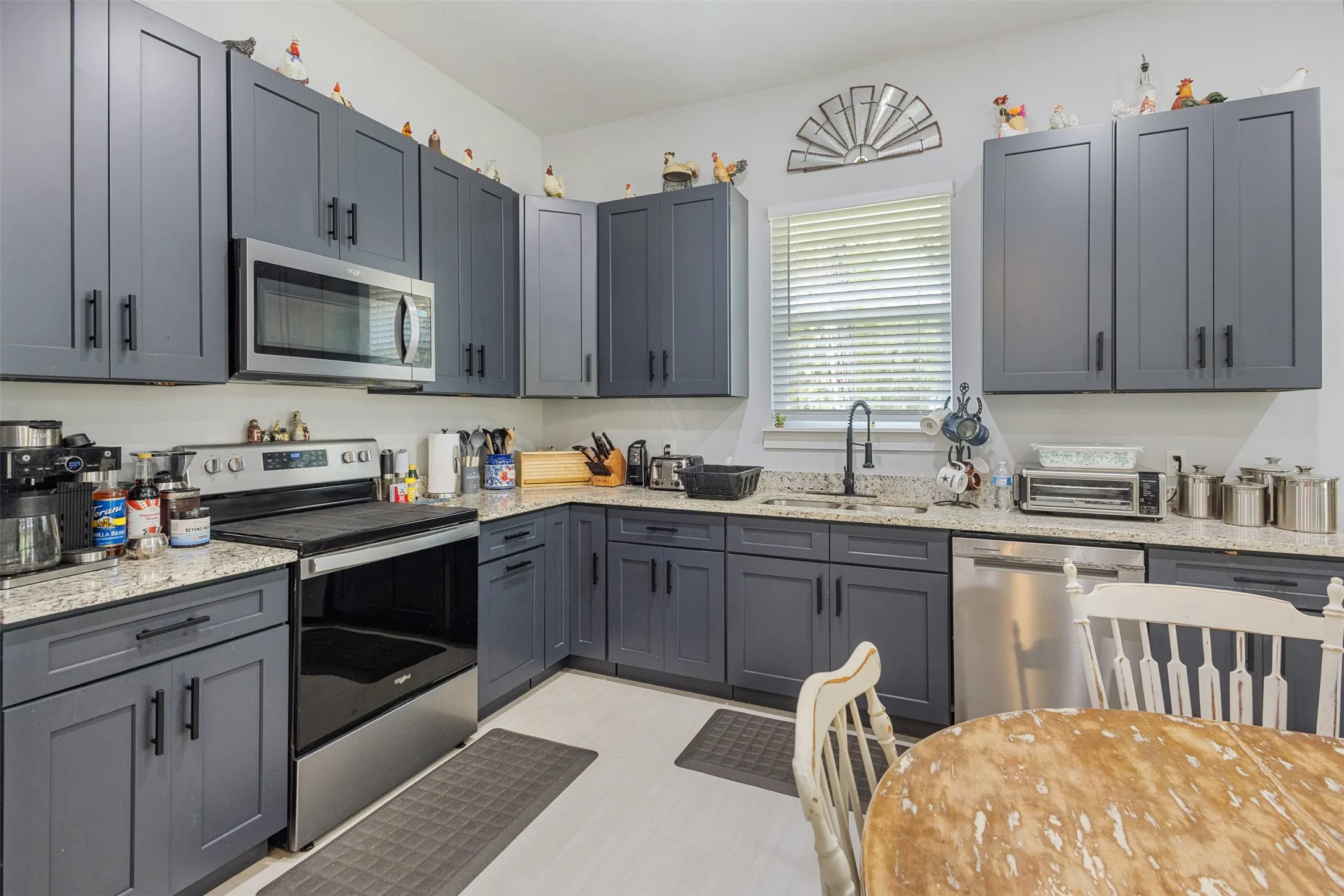 Single Family Residence For Sale in Henderson County , 286 Harris Boulevard, Malakoff, Texas 75147, 3 Bedroom, 2 Bathroom, Garage spaces, 1,200 Sqft, built in 2024, Price $259,000, mls#21362368, Real Estate Agent in Malakoff, Homes For Sale in Henderson county, Homes For Sale in Malakoff, Realtor in Malakoff Texas, Real Estate Brokerage Independent Realty Texas, Luminita Cordes Realtor