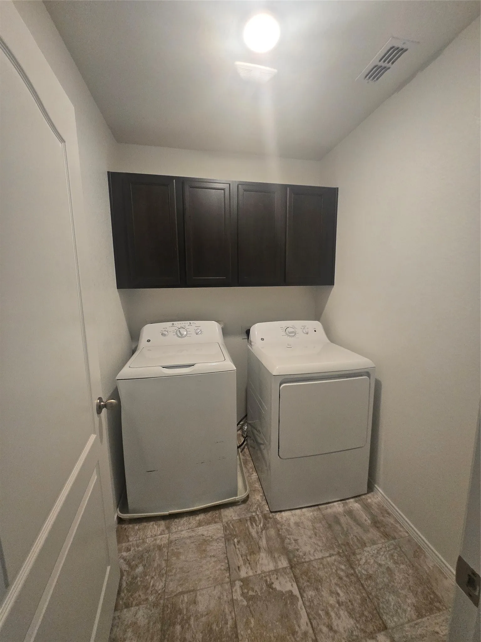 Washer and dryer included