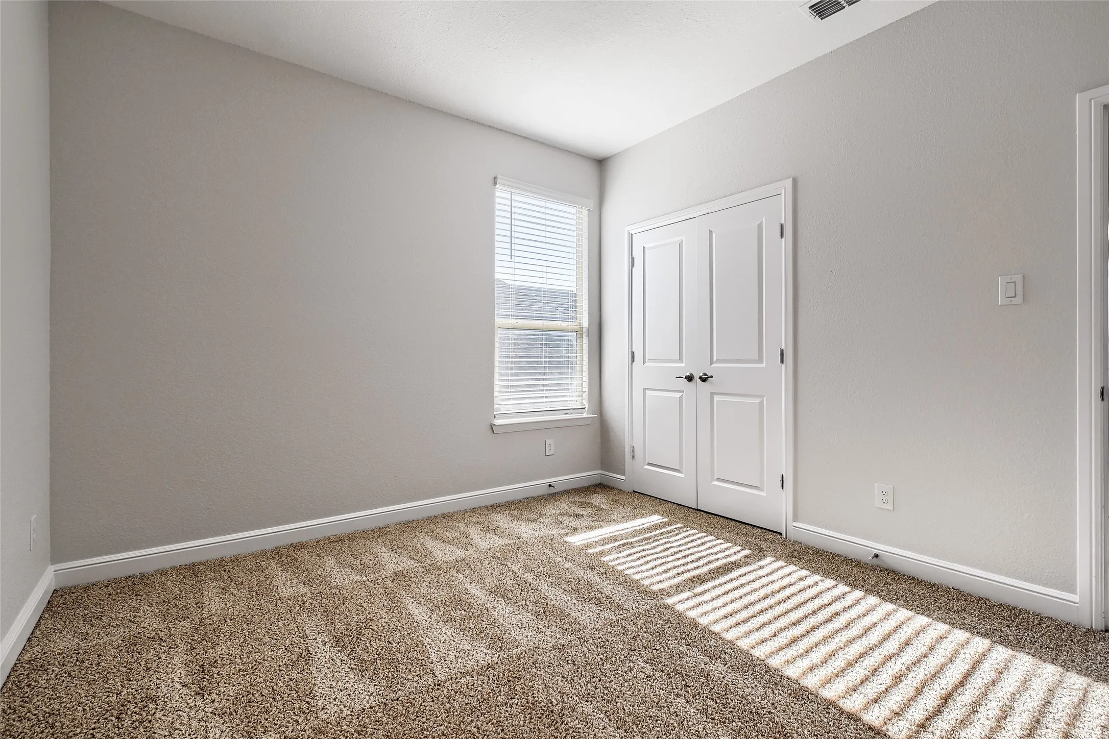Single Family Residence For Sale in Denton County , 2312 Mockingbird Court, Northlake, Texas 76247, 4 Bedroom, 4 Bathroom, 2 Garage spaces, 2,782 Sqft, built in 2021, mls#21361764, Real Estate Agent in Northlake, Homes For Sale in Denton county, Homes For Sale in Northlake, Realtor in Northlake Texas, Real Estate Brokerage Independent Realty Texas, Luminita Cordes Realtor