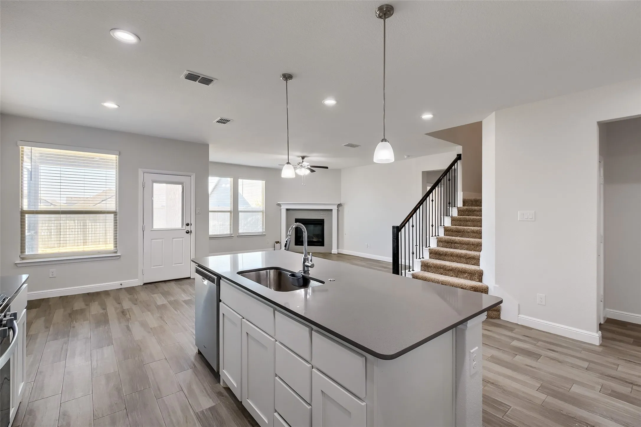 Single Family Residence For Sale in Denton County , 2312 Mockingbird Court, Northlake, Texas 76247, 4 Bedroom, 4 Bathroom, 2 Garage spaces, 2,782 Sqft, built in 2021, mls#21361764, Real Estate Agent in Northlake, Homes For Sale in Denton county, Homes For Sale in Northlake, Realtor in Northlake Texas, Real Estate Brokerage Independent Realty Texas, Luminita Cordes Realtor
