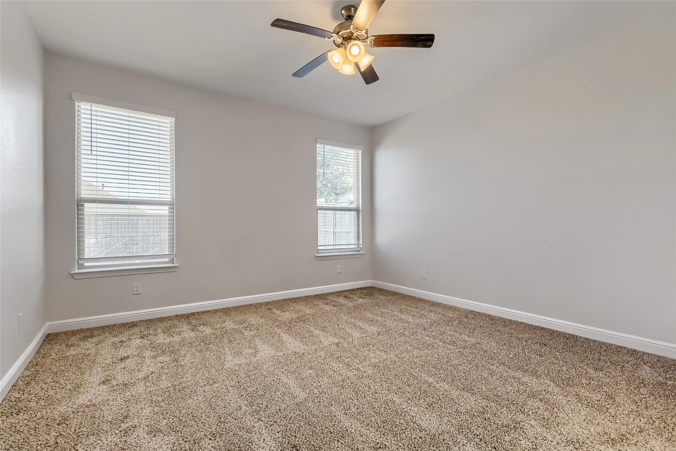 Single Family Residence For Sale in Denton County , 2312 Mockingbird Court, Northlake, Texas 76247, 4 Bedroom, 4 Bathroom, 2 Garage spaces, 2,782 Sqft, built in 2021, mls#21361764, Real Estate Agent in Northlake, Homes For Sale in Denton county, Homes For Sale in Northlake, Realtor in Northlake Texas, Real Estate Brokerage Independent Realty Texas, Luminita Cordes Realtor
