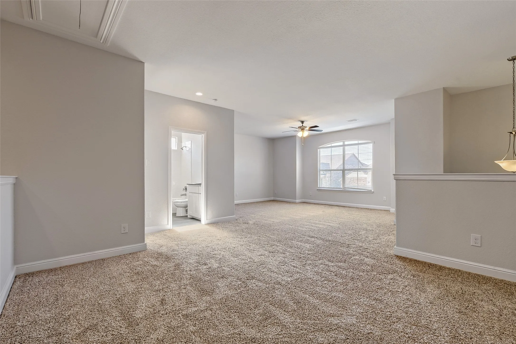 Single Family Residence For Sale in Denton County , 2312 Mockingbird Court, Northlake, Texas 76247, 4 Bedroom, 4 Bathroom, 2 Garage spaces, 2,782 Sqft, built in 2021, mls#21361764, Real Estate Agent in Northlake, Homes For Sale in Denton county, Homes For Sale in Northlake, Realtor in Northlake Texas, Real Estate Brokerage Independent Realty Texas, Luminita Cordes Realtor