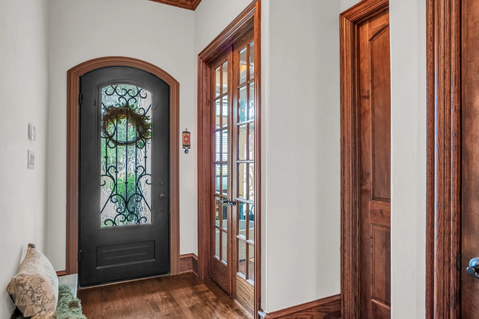 Single Family Residence For Sale in Collin County , 4821 Pyramid Drive, Plano, Texas 75093, 3 Bedroom, 3 Bathroom, 2 Garage spaces, 2,890 Sqft, built in 2006, mls#21358014, Real Estate Agent in Plano, Homes For Sale in Collin county, Homes For Sale in Plano, Realtor in Plano Texas, Real Estate Brokerage Independent Realty Texas, Luminita Cordes Realtor