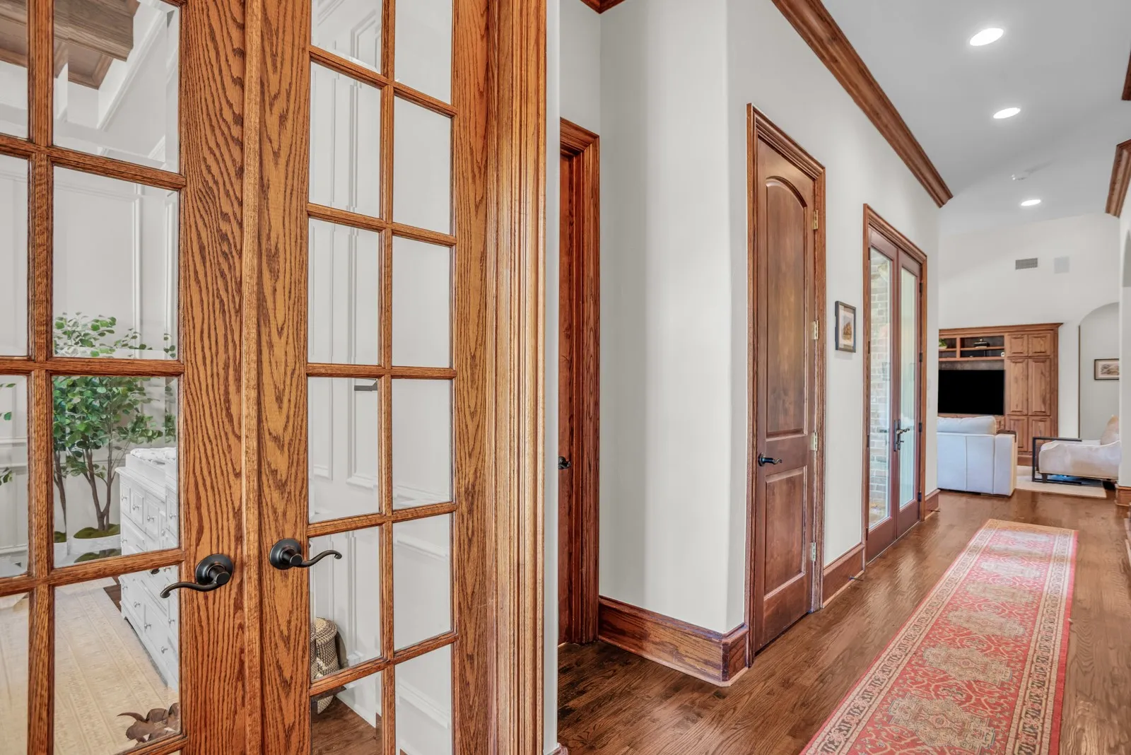 Single Family Residence For Sale in Collin County , 4821 Pyramid Drive, Plano, Texas 75093, 3 Bedroom, 3 Bathroom, 2 Garage spaces, 2,890 Sqft, built in 2006, mls#21358014, Real Estate Agent in Plano, Homes For Sale in Collin county, Homes For Sale in Plano, Realtor in Plano Texas, Real Estate Brokerage Independent Realty Texas, Luminita Cordes Realtor