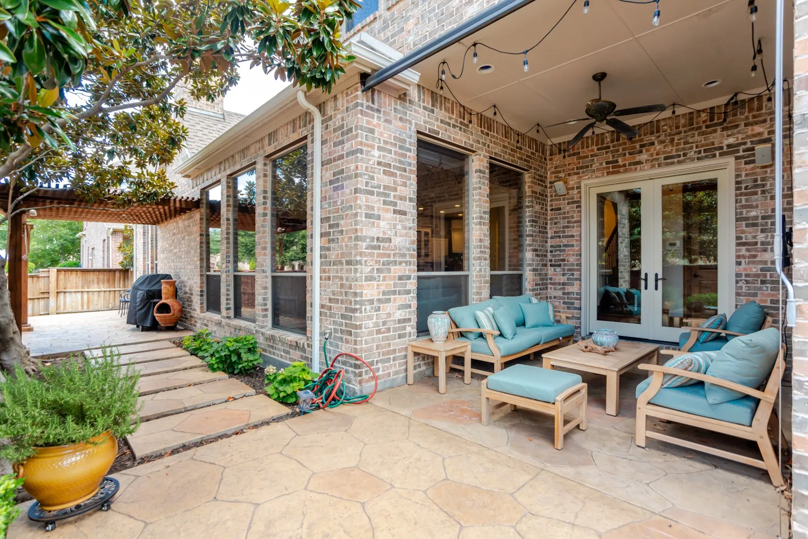 Single Family Residence For Sale in Collin County , 4821 Pyramid Drive, Plano, Texas 75093, 3 Bedroom, 3 Bathroom, 2 Garage spaces, 2,890 Sqft, built in 2006, mls#21358014, Real Estate Agent in Plano, Homes For Sale in Collin county, Homes For Sale in Plano, Realtor in Plano Texas, Real Estate Brokerage Independent Realty Texas, Luminita Cordes Realtor