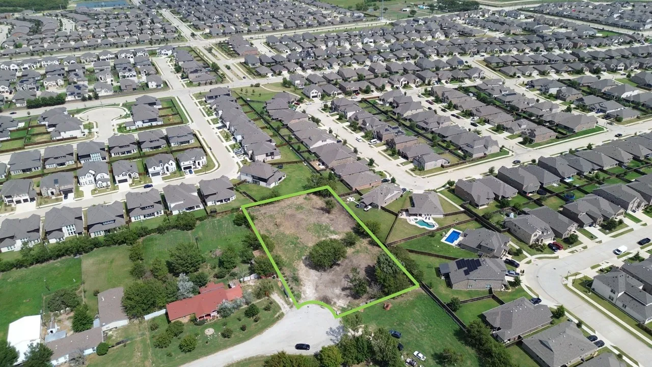 Improved Land For Sale in Denton County , 24041 Countryview Drive, Aubrey, Texas 76227, 0, 0, Garage spaces, 0 Sqft, built in 1984, mls#21362400, Real Estate Agent in Aubrey, Homes For Sale in Denton county, Homes For Sale in Aubrey, Realtor in Aubrey Texas, Real Estate Brokerage Independent Realty Texas, Luminita Cordes Realtor