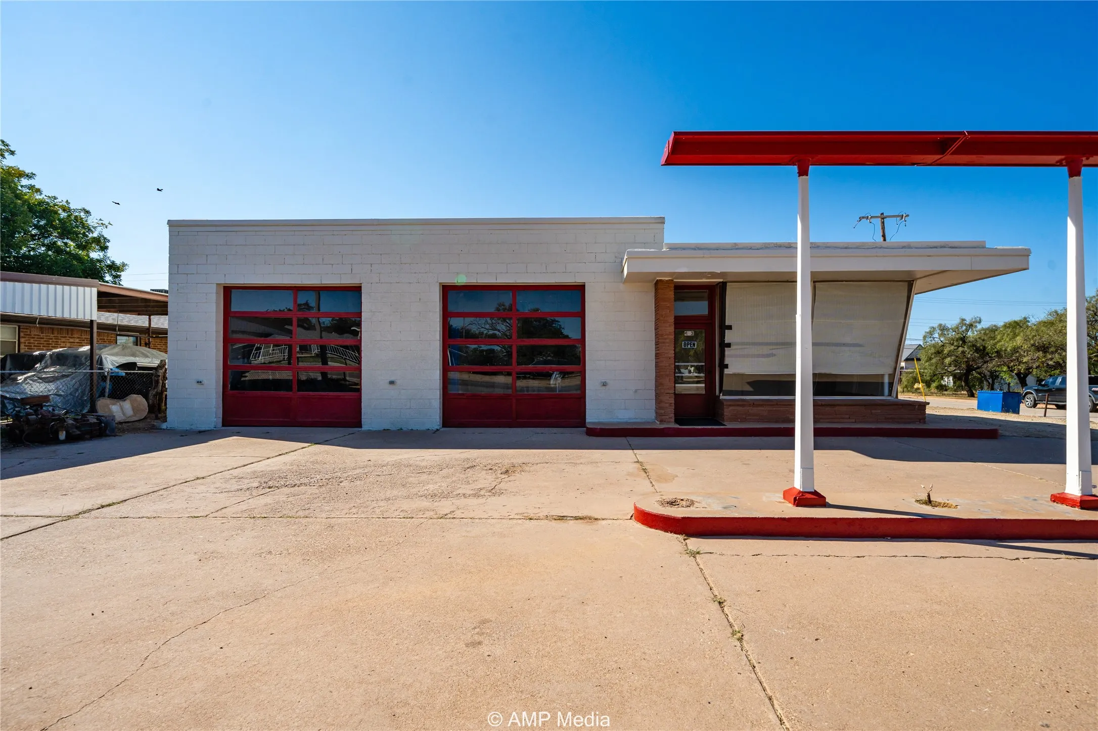 Industrial For Sale in Jones County , 413 N Swenson Street, Stamford, Texas 79553, 0, 0, Garage spaces, 0 Sqft, built in 1950, Price $79,000, mls#21362405, Real Estate Agent in Stamford, Homes For Sale in Jones county, Homes For Sale in Stamford, Realtor in Stamford Texas, Real Estate Brokerage Independent Realty Texas, Luminita Cordes Realtor