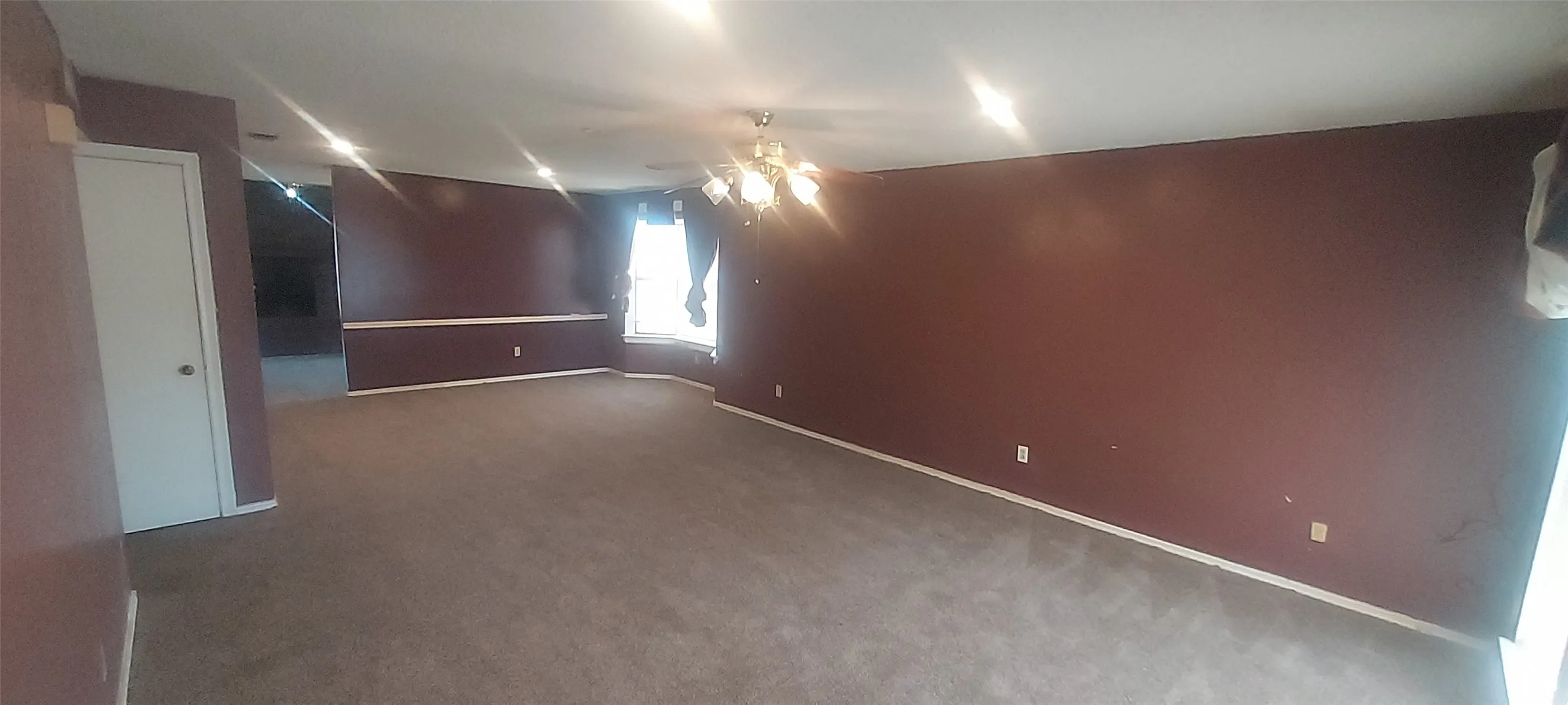 Single Family Residence For Sale in Dallas County , 4102 Blacksmith Drive, Garland, Texas 75044, 3 Bedroom, 2 Bathroom, 2 Garage spaces, 1,764 Sqft, built in 1986, mls#21298473, Real Estate Agent in Garland, Homes For Sale in Dallas county, Homes For Sale in Garland, Realtor in Garland Texas, Real Estate Brokerage Independent Realty Texas, Luminita Cordes Realtor