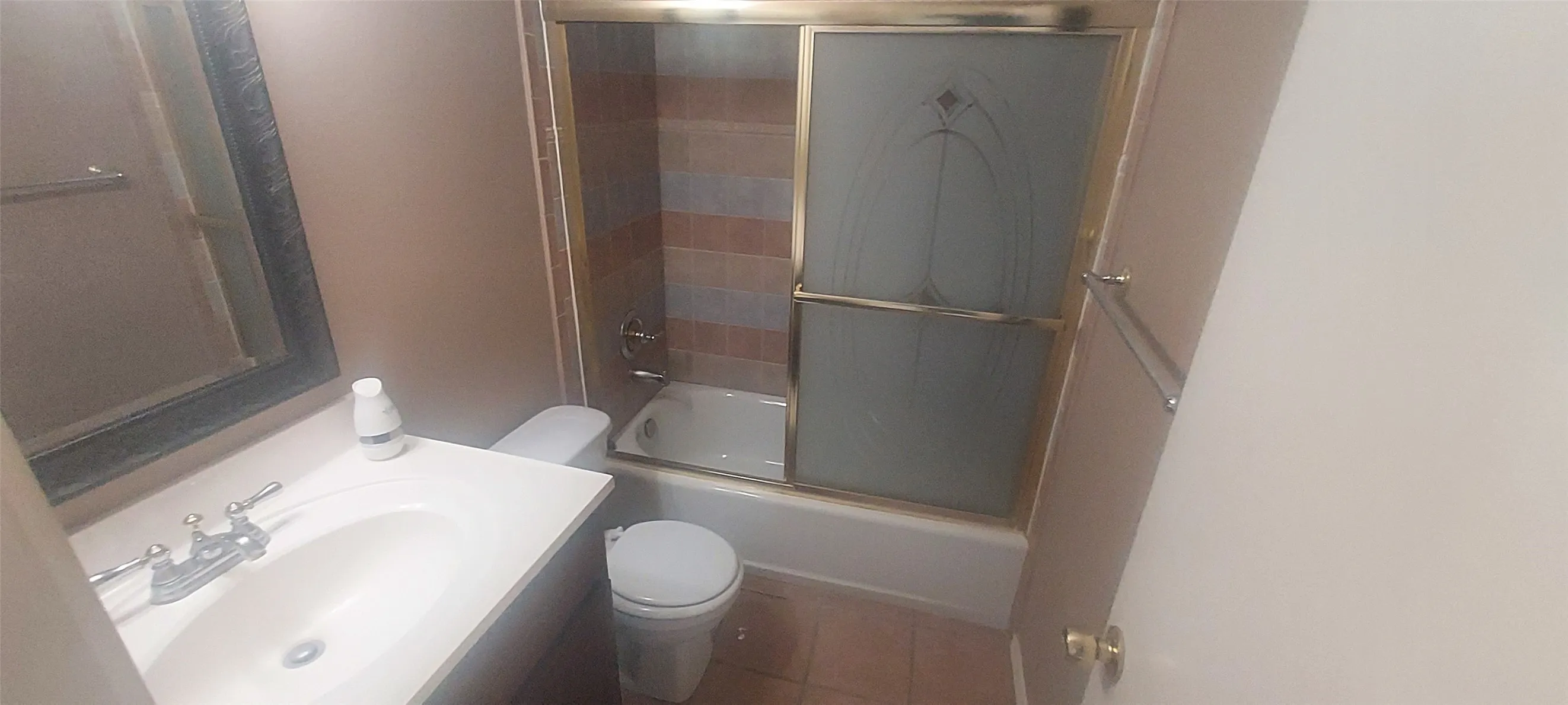 Single Family Residence For Sale in Dallas County , 4102 Blacksmith Drive, Garland, Texas 75044, 3 Bedroom, 2 Bathroom, 2 Garage spaces, 1,764 Sqft, built in 1986, mls#21298473, Real Estate Agent in Garland, Homes For Sale in Dallas county, Homes For Sale in Garland, Realtor in Garland Texas, Real Estate Brokerage Independent Realty Texas, Luminita Cordes Realtor