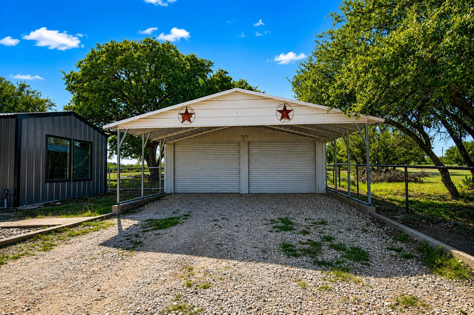 Mobile Home For Sale in Mc Culloch County , 239 County Road 160, Brady, Texas 76825, 3 Bedroom, 2 Bathroom, 2 Garage spaces, 1,326 Sqft, built in 1993, mls#21359916, Real Estate Agent in Brady, Homes For Sale in Mc Culloch county, Homes For Sale in Brady, Realtor in Brady Texas, Real Estate Brokerage Independent Realty Texas, Luminita Cordes Realtor