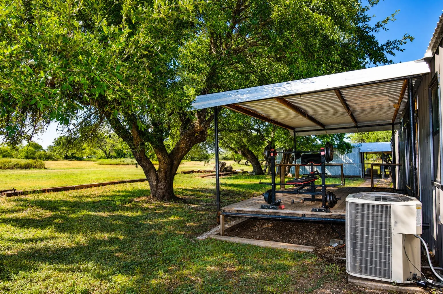 Mobile Home For Sale in Mc Culloch County , 239 County Road 160, Brady, Texas 76825, 3 Bedroom, 2 Bathroom, 2 Garage spaces, 1,326 Sqft, built in 1993, mls#21359916, Real Estate Agent in Brady, Homes For Sale in Mc Culloch county, Homes For Sale in Brady, Realtor in Brady Texas, Real Estate Brokerage Independent Realty Texas, Luminita Cordes Realtor
