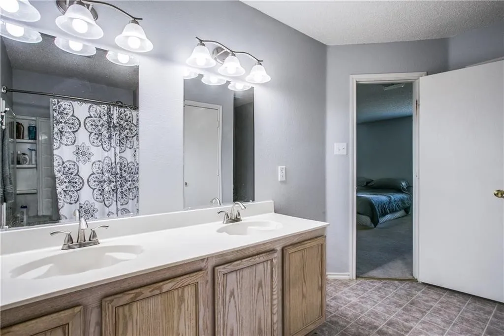 Single Family Residence For Rent in Collin County , 5400 Cedar Mountain Drive, Mc Kinney, Texas 75071, 4 Bedroom, 3 Bathroom, 2 Garage spaces, 2,703 Sqft, built in 2005, mls#21362423, Real Estate Agent in Mc Kinney, Homes For Rent in Collin county, Homes For Rent in Mc Kinney, Realtor in Mc Kinney Texas, Real Estate Brokerage Independent Realty Texas, Luminita Cordes Realtor
