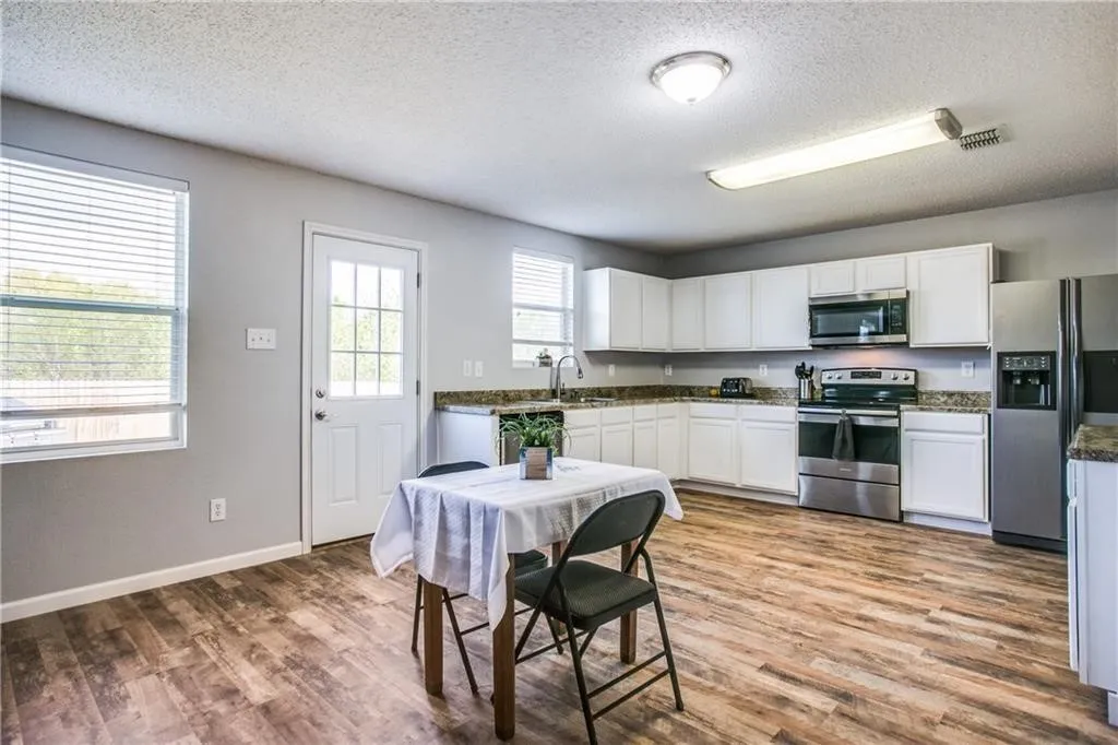 Single Family Residence For Rent in Collin County , 5400 Cedar Mountain Drive, Mc Kinney, Texas 75071, 4 Bedroom, 3 Bathroom, 2 Garage spaces, 2,703 Sqft, built in 2005, mls#21362423, Real Estate Agent in Mc Kinney, Homes For Rent in Collin county, Homes For Rent in Mc Kinney, Realtor in Mc Kinney Texas, Real Estate Brokerage Independent Realty Texas, Luminita Cordes Realtor