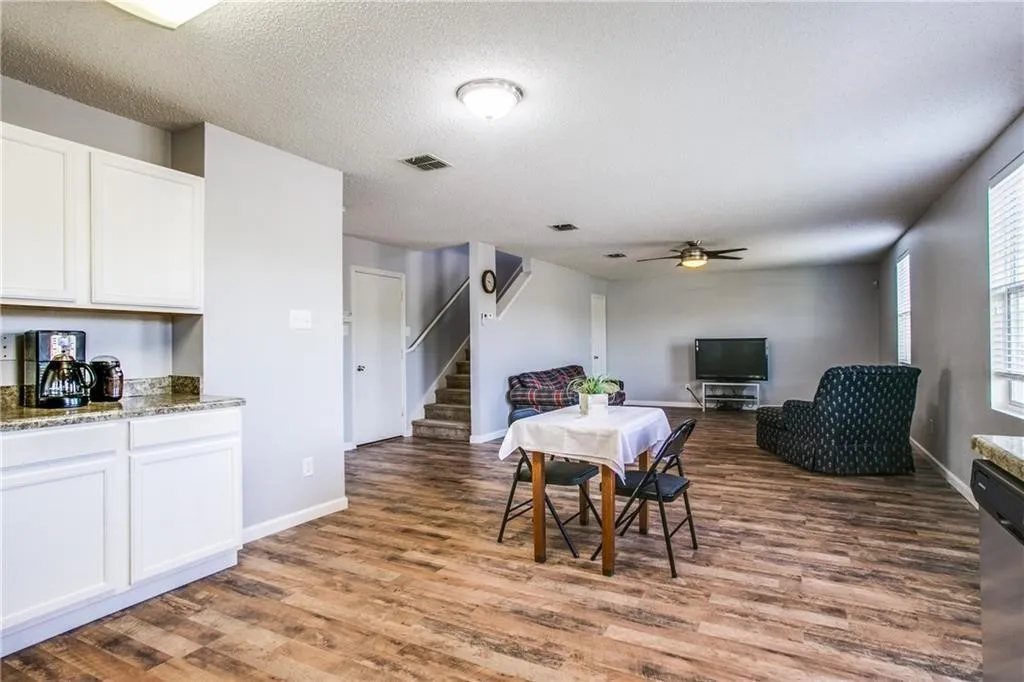 Single Family Residence For Rent in Collin County , 5400 Cedar Mountain Drive, Mc Kinney, Texas 75071, 4 Bedroom, 3 Bathroom, 2 Garage spaces, 2,703 Sqft, built in 2005, mls#21362423, Real Estate Agent in Mc Kinney, Homes For Rent in Collin county, Homes For Rent in Mc Kinney, Realtor in Mc Kinney Texas, Real Estate Brokerage Independent Realty Texas, Luminita Cordes Realtor