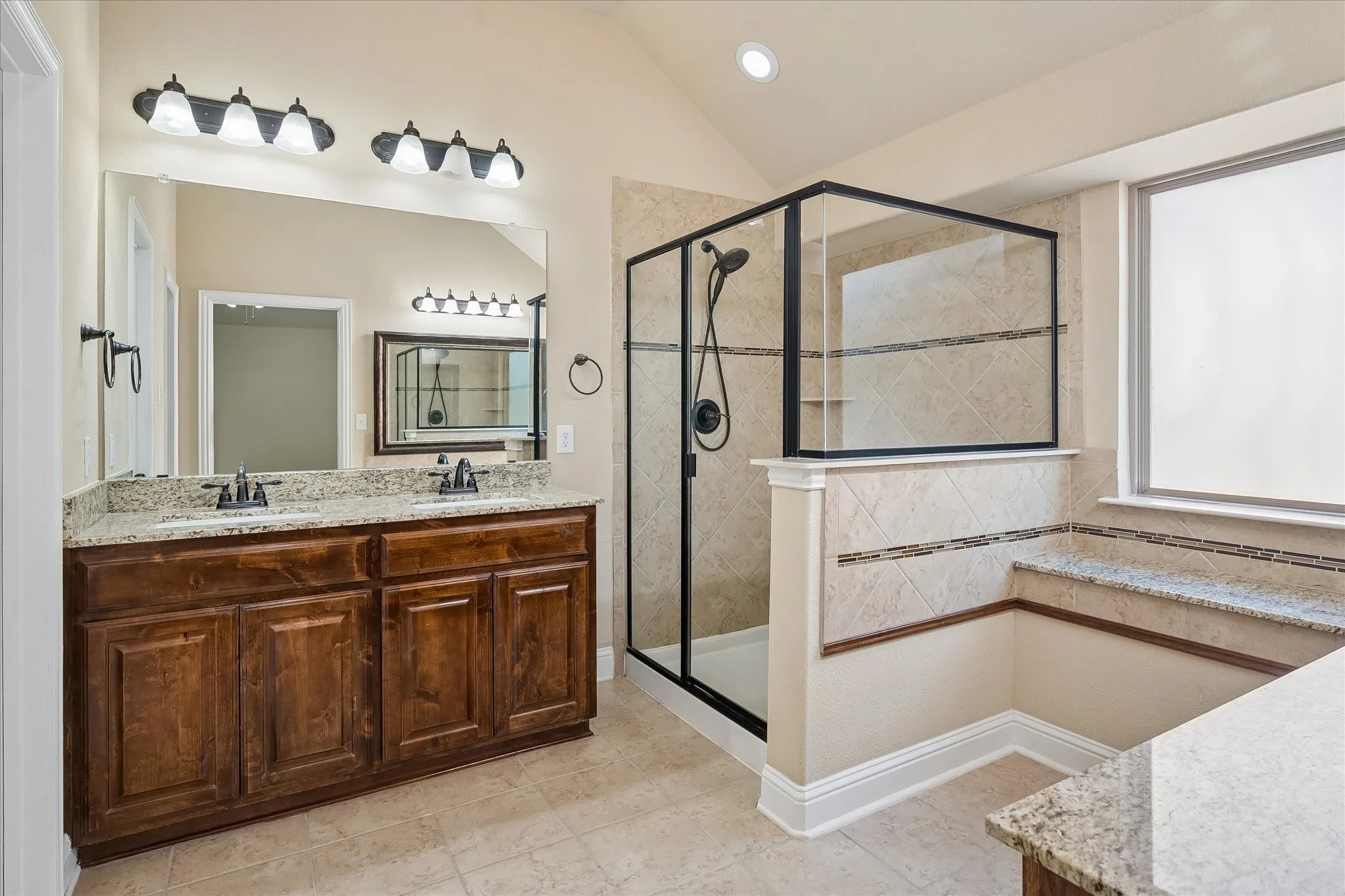 Single Family Residence For Sale in Collin County , 3413 Cedar Lane, Melissa, Texas 75454, 4 Bedroom, 2 Bathroom, 2 Garage spaces, 2,053 Sqft, built in 2014, mls#21347037, Real Estate Agent in Melissa, Homes For Sale in Collin county, Homes For Sale in Melissa, Realtor in Melissa Texas, Real Estate Brokerage Independent Realty Texas, Luminita Cordes Realtor