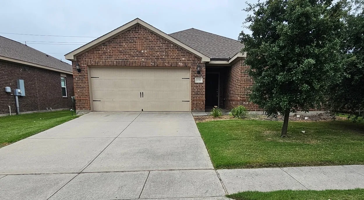 Single Family Residence For Sale in Collin County , 1239 Juniper, Princeton, Texas 75407, 4 Bedroom, 2 Bathroom, 2 Garage spaces, 1,656 Sqft, built in 2017, mls#21362428, Real Estate Agent in Princeton, Homes For Sale in Collin county, Homes For Sale in Princeton, Realtor in Princeton Texas, Real Estate Brokerage Independent Realty Texas, Luminita Cordes Realtor