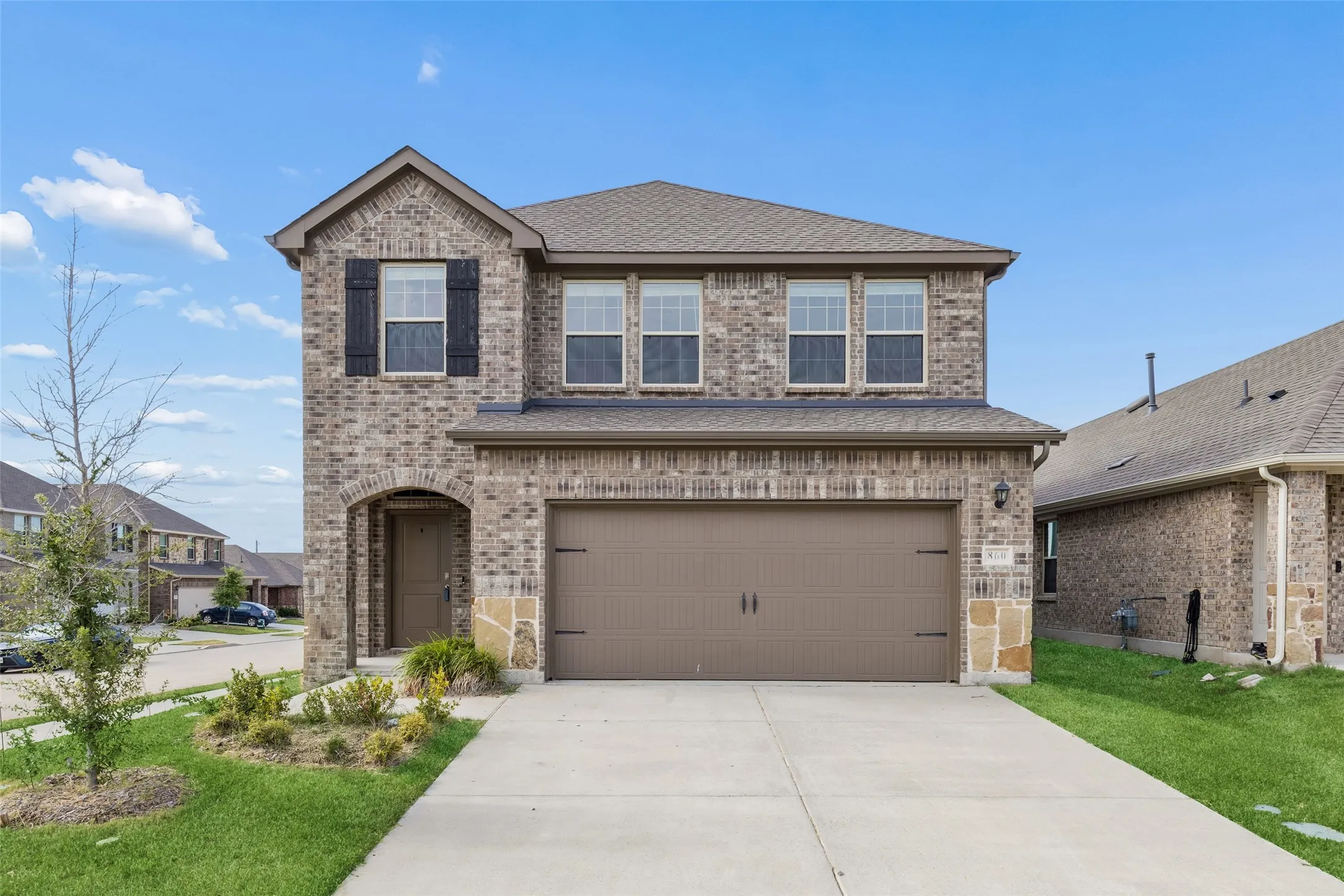 Single Family Residence For Sale in Collin County , 860 Moonwake Drive, Lavon, Texas 75166, 4 Bedroom, 4 Bathroom, 2 Garage spaces, 2,002 Sqft, built in 2023, mls#21362426, Real Estate Agent in Lavon, Homes For Sale in Collin county, Homes For Sale in Lavon, Realtor in Lavon Texas, Real Estate Brokerage Independent Realty Texas, Luminita Cordes Realtor
