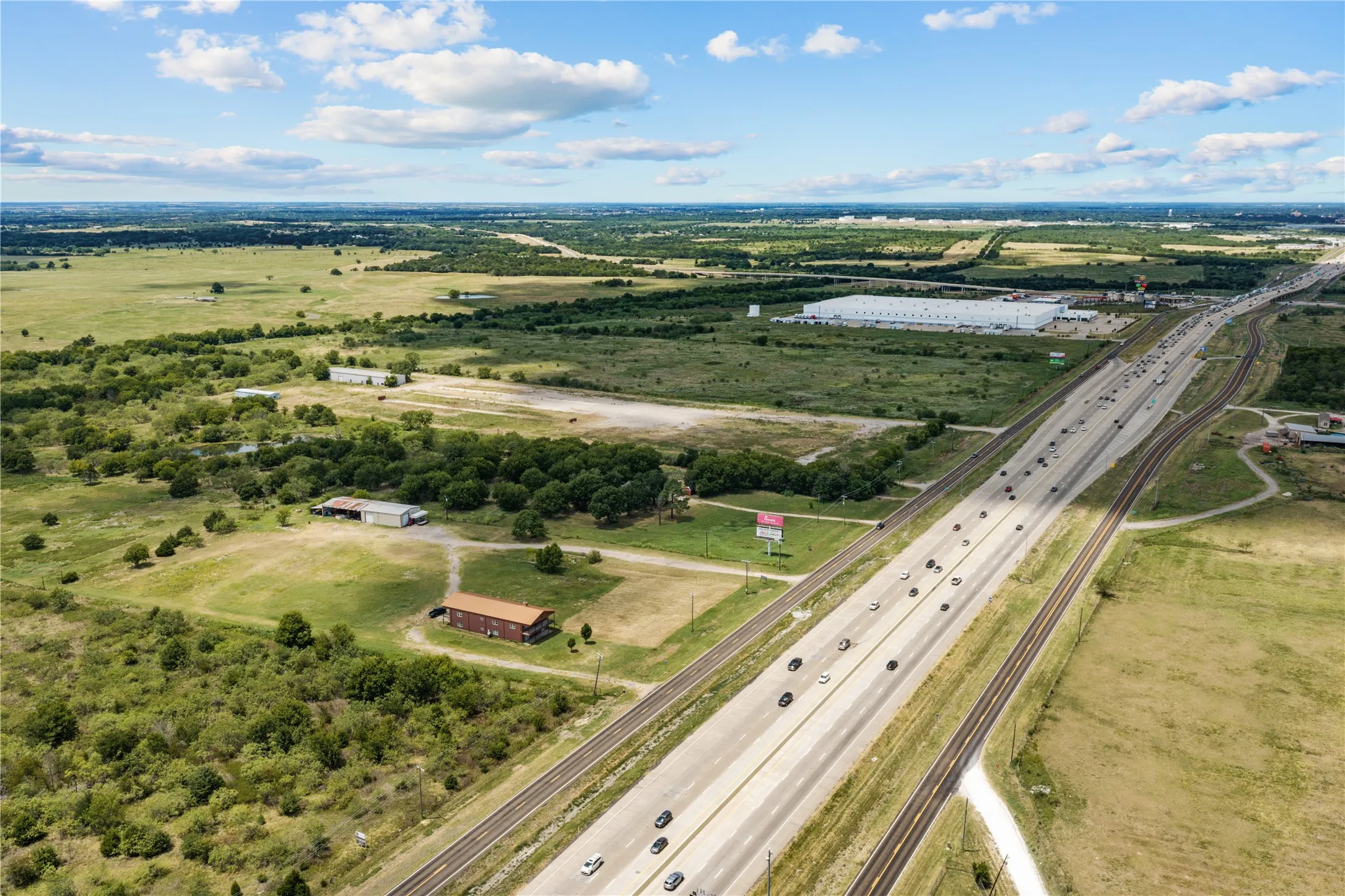 Business For Sale in Navarro County , 5608 S Interstate Highway 45 W, Corsicana, Texas 75109, 0, 0, Garage spaces, 7,200 Sqft, built in 2007, mls#21362391, Real Estate Agent in Corsicana, Homes For Sale in Navarro county, Homes For Sale in Corsicana, Realtor in Corsicana Texas, Real Estate Brokerage Independent Realty Texas, Luminita Cordes Realtor