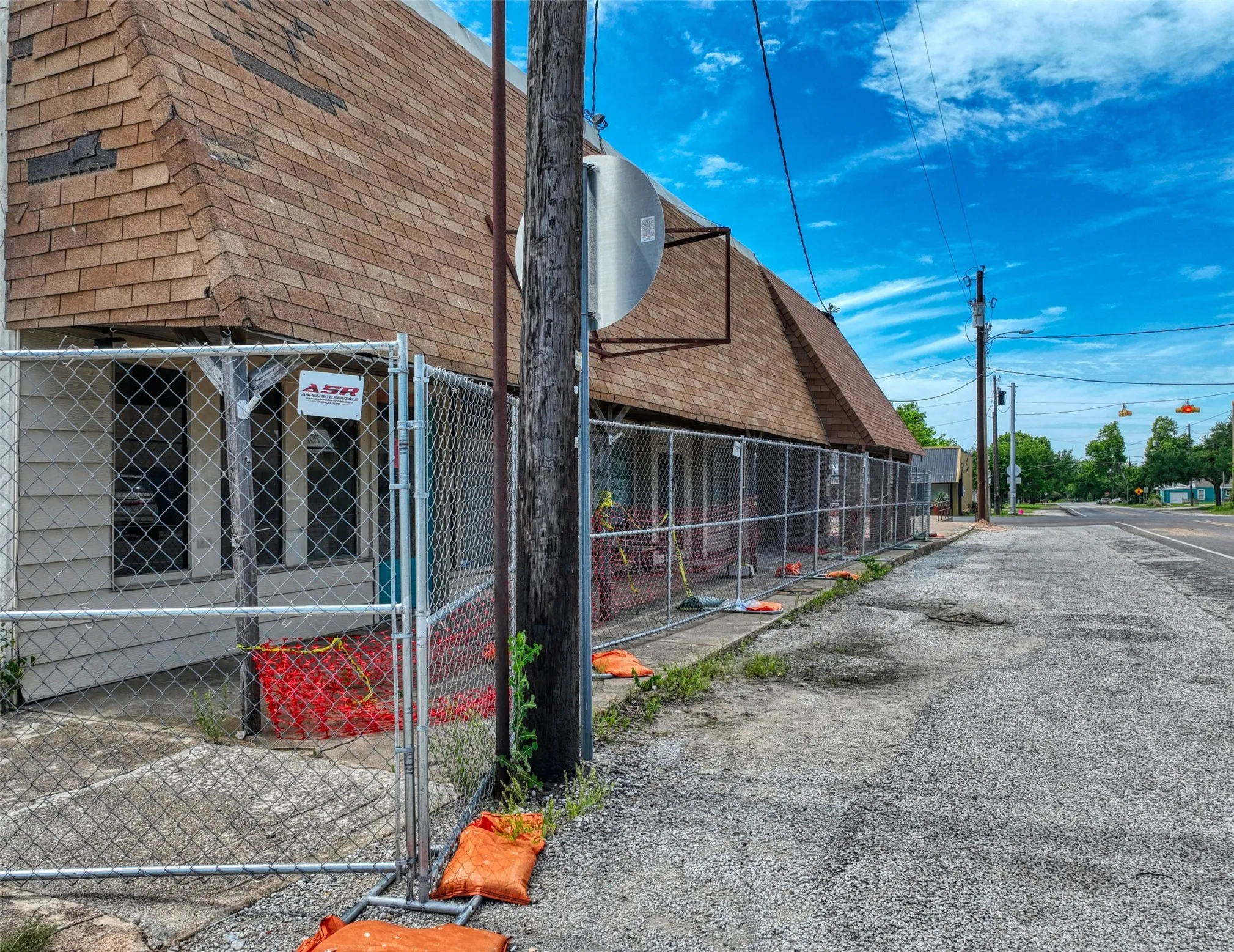 Improved Land For Sale in Wise County , 110 N Wickham Street, Alvord, Texas 76225, 0, 0, Garage spaces, 0 Sqft, built in 1920, Price $59,900, mls#21362430, Real Estate Agent in Alvord, Homes For Sale in Wise county, Homes For Sale in Alvord, Realtor in Alvord Texas, Real Estate Brokerage Independent Realty Texas, Luminita Cordes Realtor