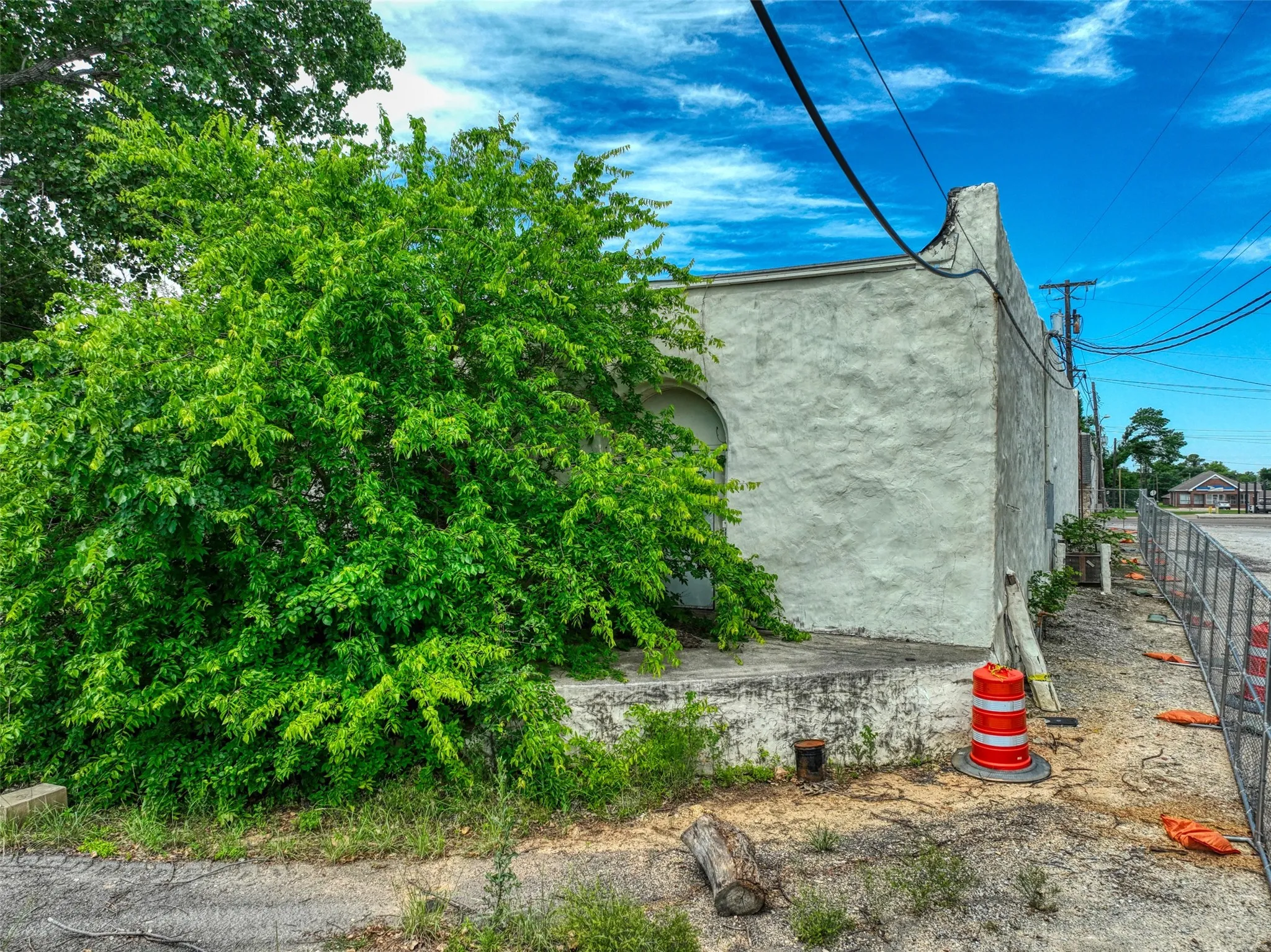 Improved Land For Sale in Wise County , 110 N Wickham Street, Alvord, Texas 76225, 0, 0, Garage spaces, 0 Sqft, built in 1920, Price $59,900, mls#21362430, Real Estate Agent in Alvord, Homes For Sale in Wise county, Homes For Sale in Alvord, Realtor in Alvord Texas, Real Estate Brokerage Independent Realty Texas, Luminita Cordes Realtor