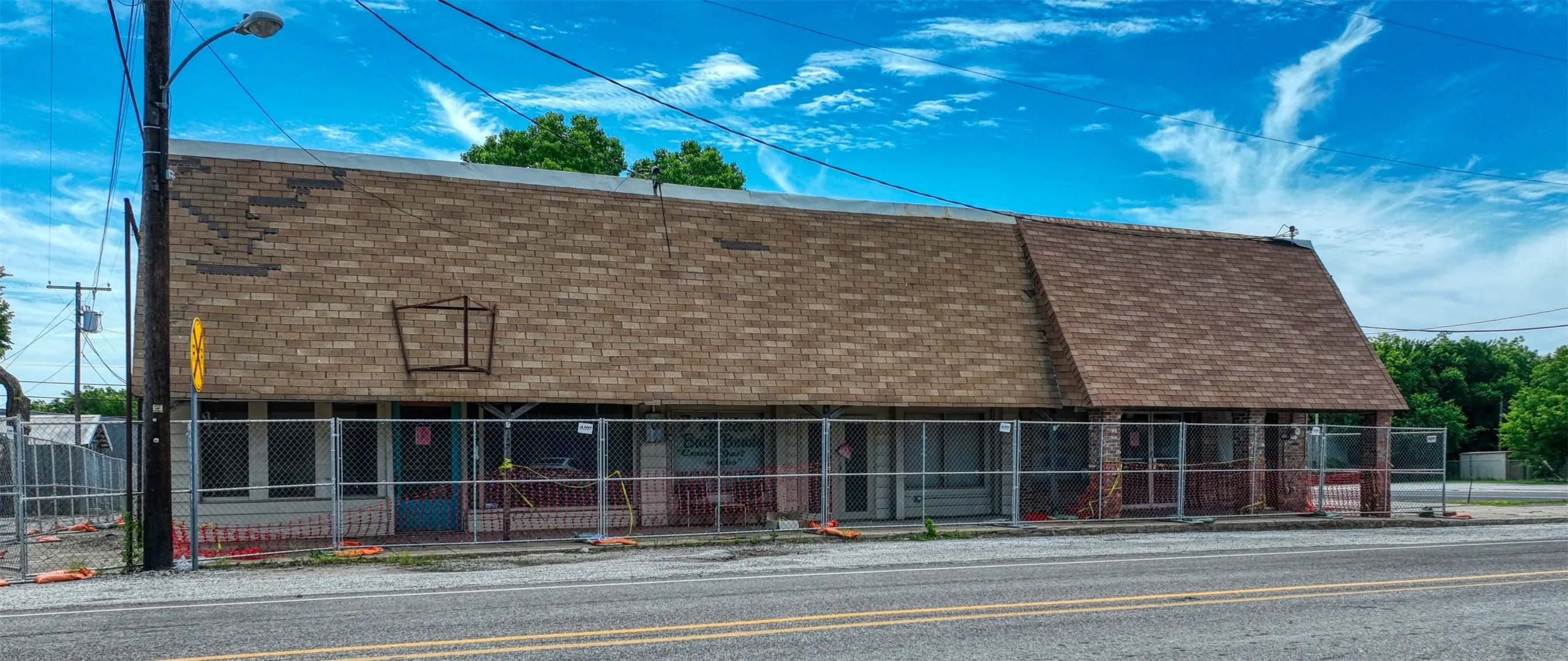 Improved Land For Sale in Wise County , 110 N Wickham Street, Alvord, Texas 76225, 0, 0, Garage spaces, 0 Sqft, built in 1920, Price $59,900, mls#21362430, Real Estate Agent in Alvord, Homes For Sale in Wise county, Homes For Sale in Alvord, Realtor in Alvord Texas, Real Estate Brokerage Independent Realty Texas, Luminita Cordes Realtor