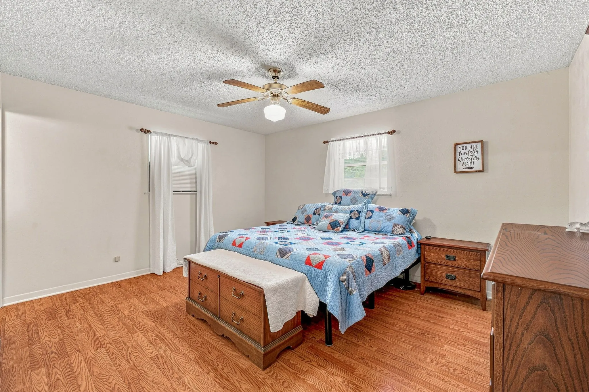 Single Family Residence For Sale in Erath County , 409 N Charlotte, Stephenville, Texas 76401, 4 Bedroom, 3 Bathroom, 2 Garage spaces, 2,223 Sqft, built in 1964, mls#21360531, Real Estate Agent in Stephenville, Homes For Sale in Erath county, Homes For Sale in Stephenville, Realtor in Stephenville Texas, Real Estate Brokerage Independent Realty Texas, Luminita Cordes Realtor