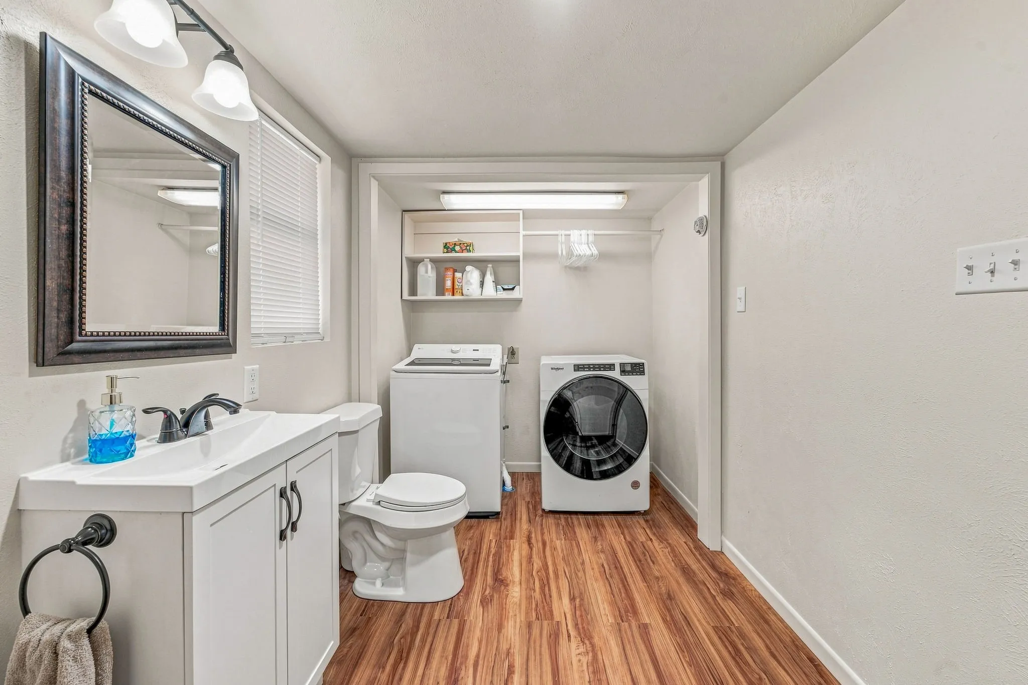 Single Family Residence For Sale in Erath County , 409 N Charlotte, Stephenville, Texas 76401, 4 Bedroom, 3 Bathroom, 2 Garage spaces, 2,223 Sqft, built in 1964, mls#21360531, Real Estate Agent in Stephenville, Homes For Sale in Erath county, Homes For Sale in Stephenville, Realtor in Stephenville Texas, Real Estate Brokerage Independent Realty Texas, Luminita Cordes Realtor
