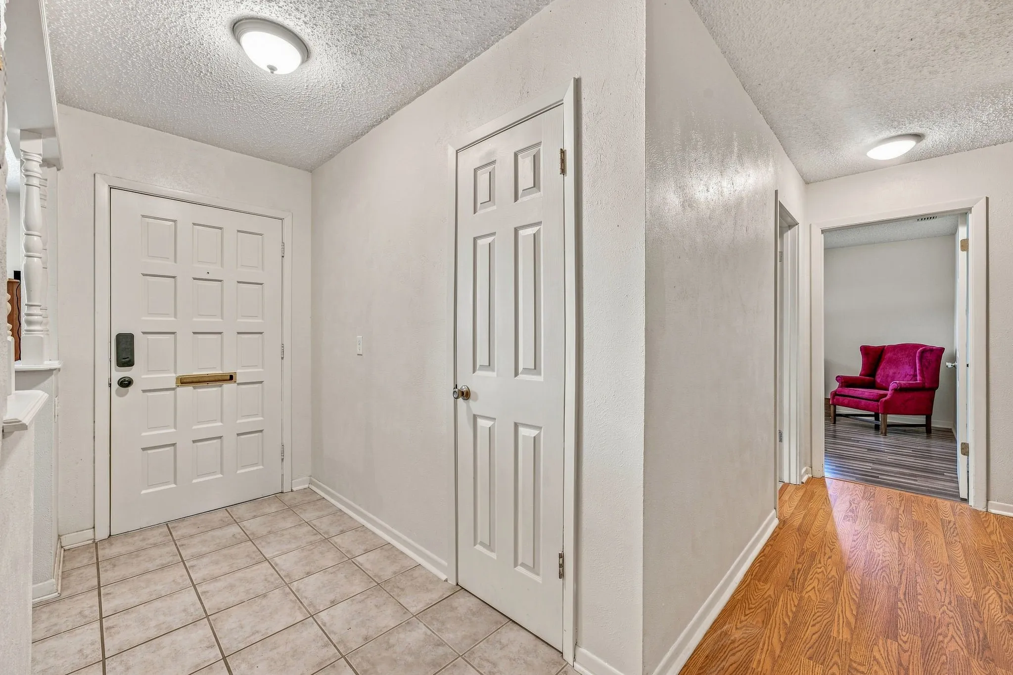 Single Family Residence For Sale in Erath County , 409 N Charlotte, Stephenville, Texas 76401, 4 Bedroom, 3 Bathroom, 2 Garage spaces, 2,223 Sqft, built in 1964, mls#21360531, Real Estate Agent in Stephenville, Homes For Sale in Erath county, Homes For Sale in Stephenville, Realtor in Stephenville Texas, Real Estate Brokerage Independent Realty Texas, Luminita Cordes Realtor