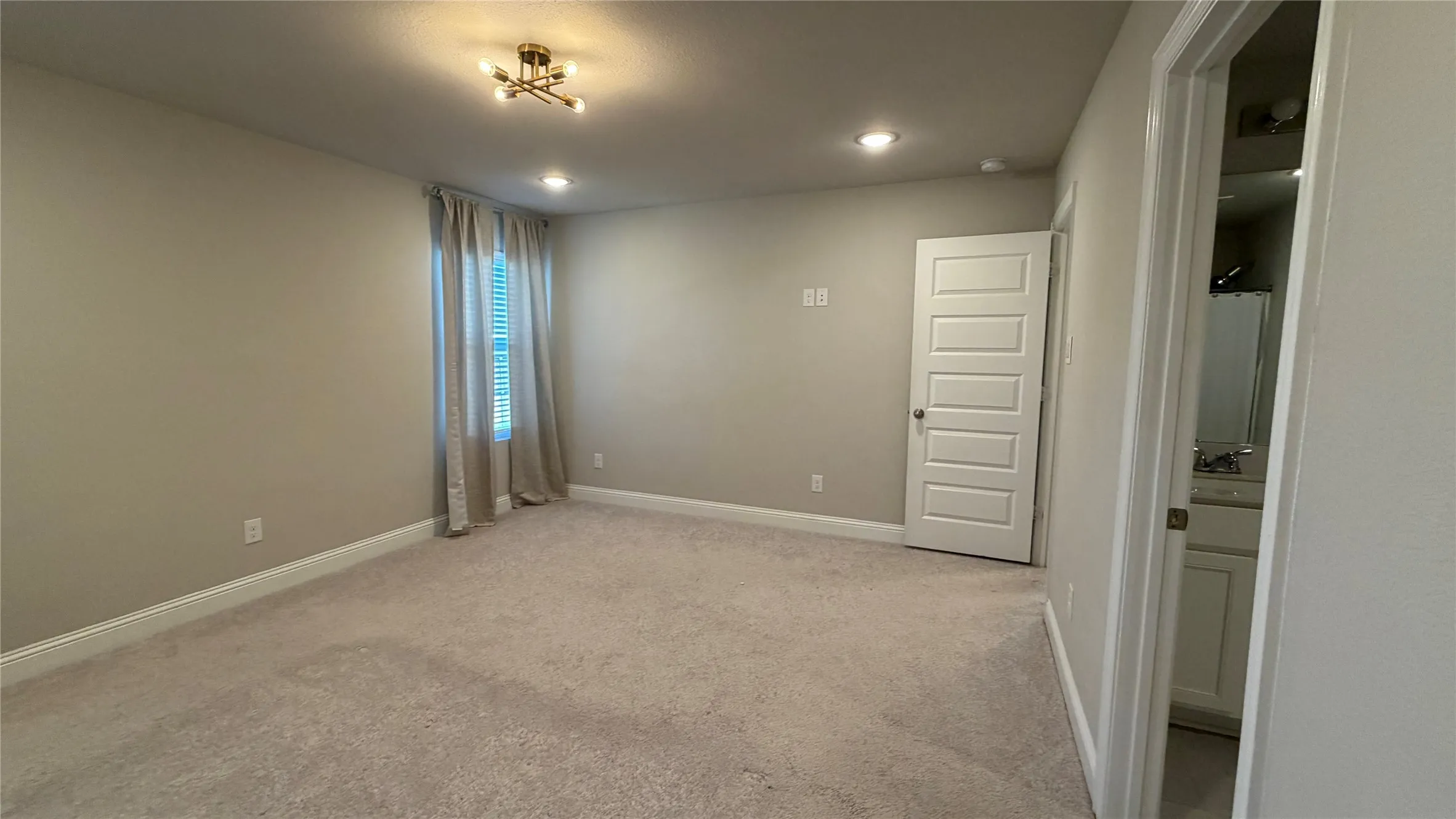 Single Family Residence For Rent in Johnson County , 621 Quail Meadows Drive, Cleburne, Texas 76031, 3 Bedroom, 2 Bathroom, 2 Garage spaces, 1,791 Sqft, built in 2021, Price $2,250, mls#21361268, Real Estate Agent in Cleburne, Homes For Rent in Johnson county, Homes For Rent in Cleburne, Realtor in Cleburne Texas, Real Estate Brokerage Independent Realty Texas, Luminita Cordes Realtor