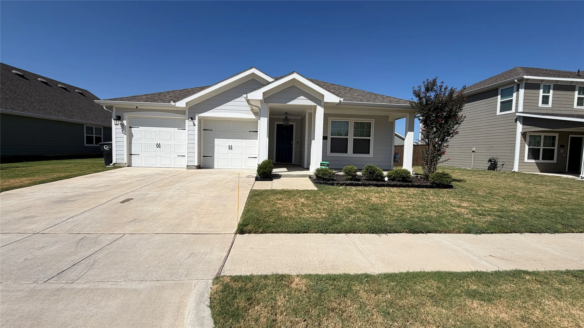 Single Family Residence For Rent in Johnson County , 621 Quail Meadows Drive, Cleburne, Texas 76031, 3 Bedroom, 2 Bathroom, 2 Garage spaces, 1,791 Sqft, built in 2021, Price $2,250, mls#21361268, Real Estate Agent in Cleburne, Homes For Rent in Johnson county, Homes For Rent in Cleburne, Realtor in Cleburne Texas, Real Estate Brokerage Independent Realty Texas, Luminita Cordes Realtor