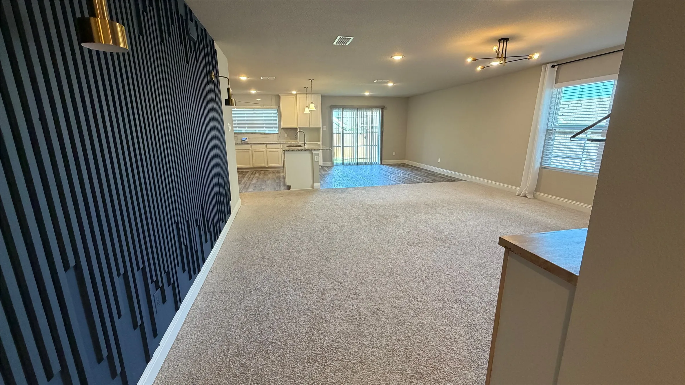 Single Family Residence For Rent in Johnson County , 621 Quail Meadows Drive, Cleburne, Texas 76031, 3 Bedroom, 2 Bathroom, 2 Garage spaces, 1,791 Sqft, built in 2021, Price $2,250, mls#21361268, Real Estate Agent in Cleburne, Homes For Rent in Johnson county, Homes For Rent in Cleburne, Realtor in Cleburne Texas, Real Estate Brokerage Independent Realty Texas, Luminita Cordes Realtor
