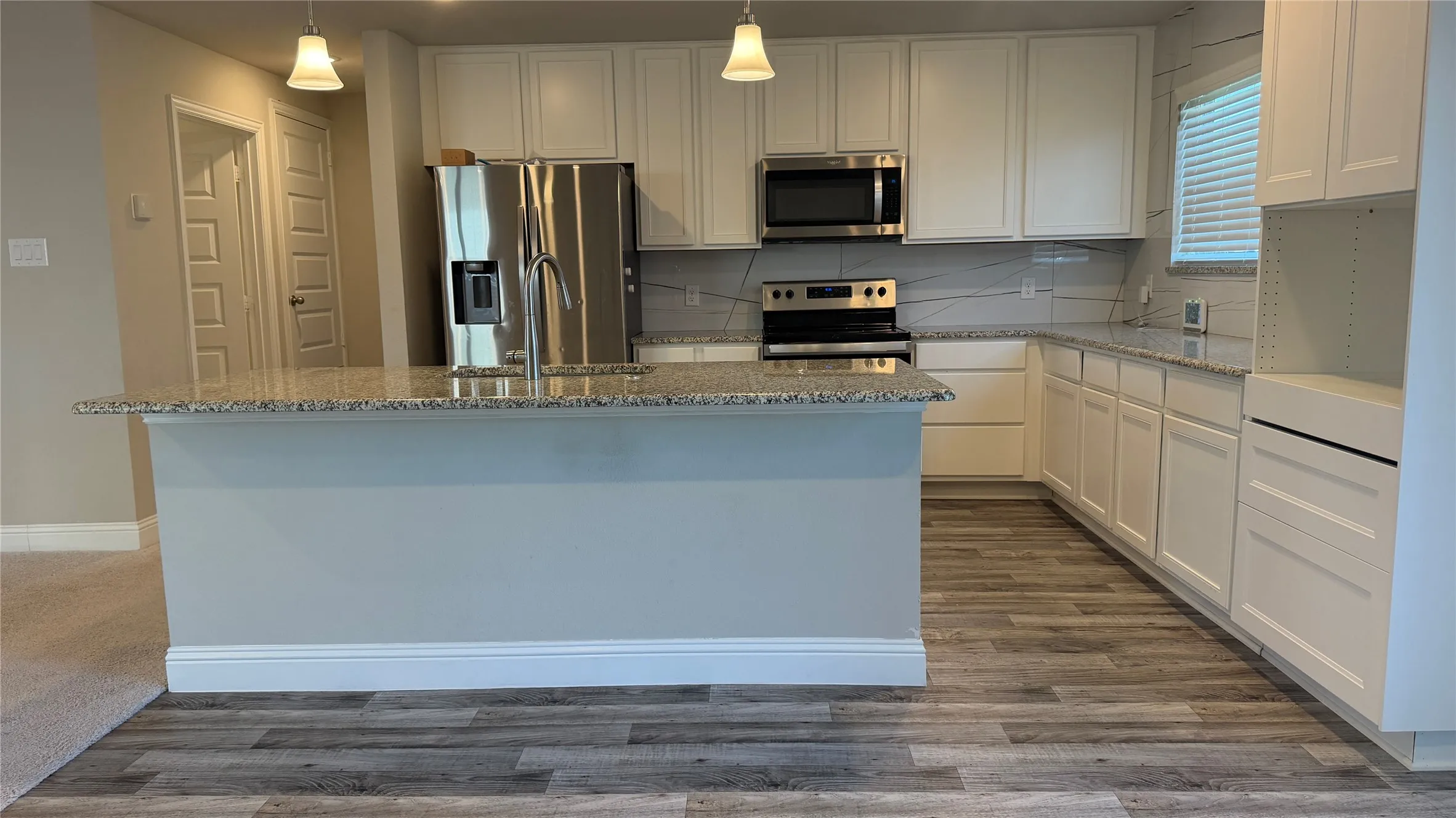 Single Family Residence For Rent in Johnson County , 621 Quail Meadows Drive, Cleburne, Texas 76031, 3 Bedroom, 2 Bathroom, 2 Garage spaces, 1,791 Sqft, built in 2021, Price $2,250, mls#21361268, Real Estate Agent in Cleburne, Homes For Rent in Johnson county, Homes For Rent in Cleburne, Realtor in Cleburne Texas, Real Estate Brokerage Independent Realty Texas, Luminita Cordes Realtor