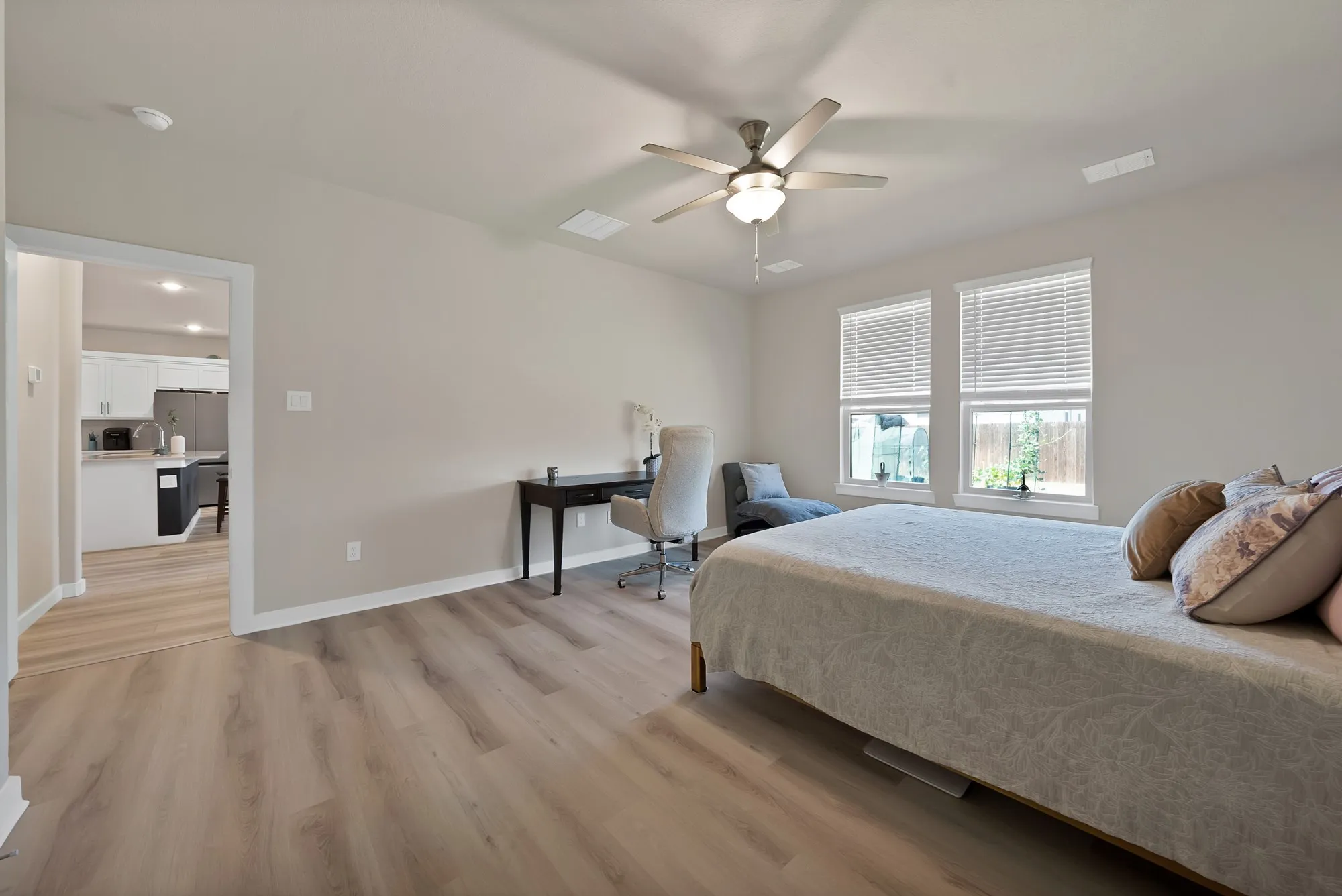 Single Family Residence For Sale in Tarrant County , 10621 Tuxinaw Trail, Fort Worth, Texas 76179, 5 Bedroom, 3 Bathroom, 2 Garage spaces, 3,015 Sqft, built in 2023, mls#21361632, Real Estate Agent in Fort Worth, Homes For Sale in Tarrant county, Homes For Sale in Fort Worth, Realtor in Fort Worth Texas, Real Estate Brokerage Independent Realty Texas, Luminita Cordes Realtor
