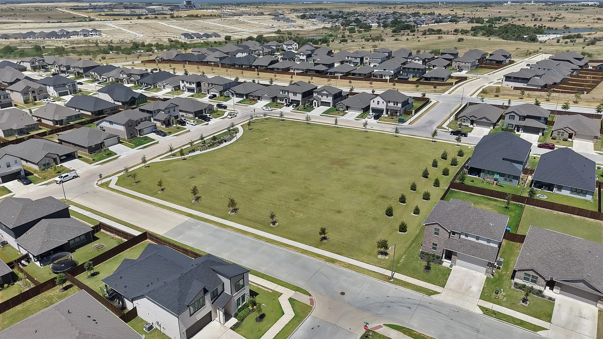 Single Family Residence For Sale in Tarrant County , 10621 Tuxinaw Trail, Fort Worth, Texas 76179, 5 Bedroom, 3 Bathroom, 2 Garage spaces, 3,015 Sqft, built in 2023, mls#21361632, Real Estate Agent in Fort Worth, Homes For Sale in Tarrant county, Homes For Sale in Fort Worth, Realtor in Fort Worth Texas, Real Estate Brokerage Independent Realty Texas, Luminita Cordes Realtor