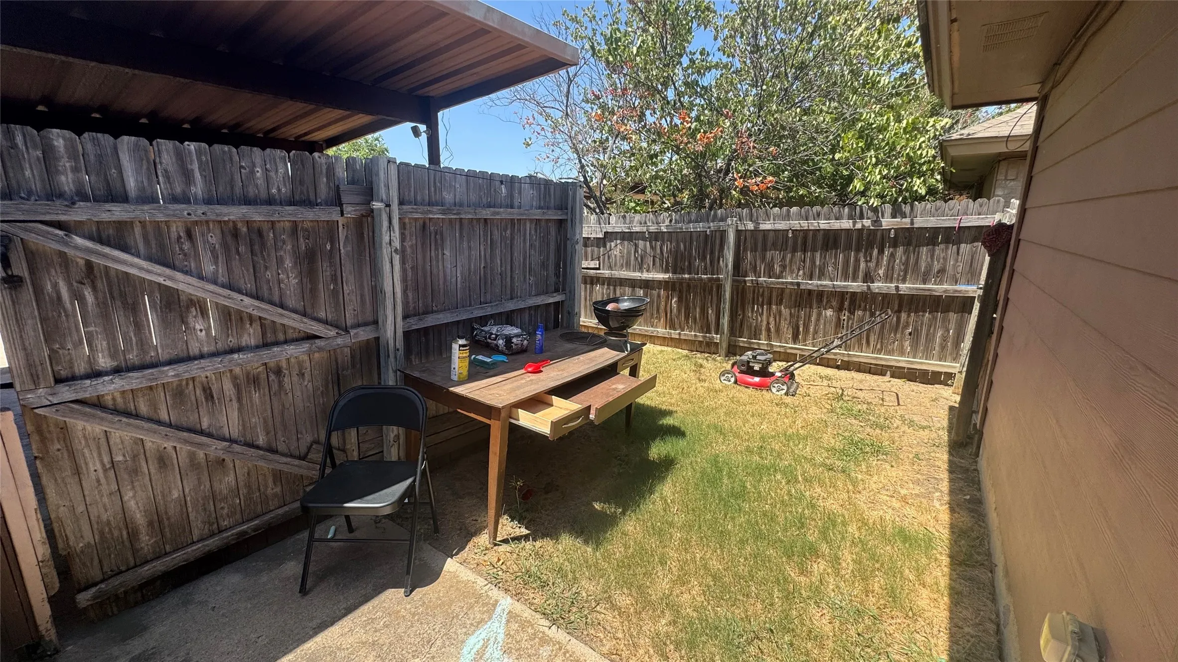Duplex For Sale in Tarrant County , 1036 Enfilar Lane, Arlington, Texas 76017, 4 Bedroom, 4 Bathroom, Garage spaces, 0 Sqft, built in 1987, mls#21361412, Real Estate Agent in Arlington, Homes For Sale in Tarrant county, Homes For Sale in Arlington, Realtor in Arlington Texas, Real Estate Brokerage Independent Realty Texas, Luminita Cordes Realtor