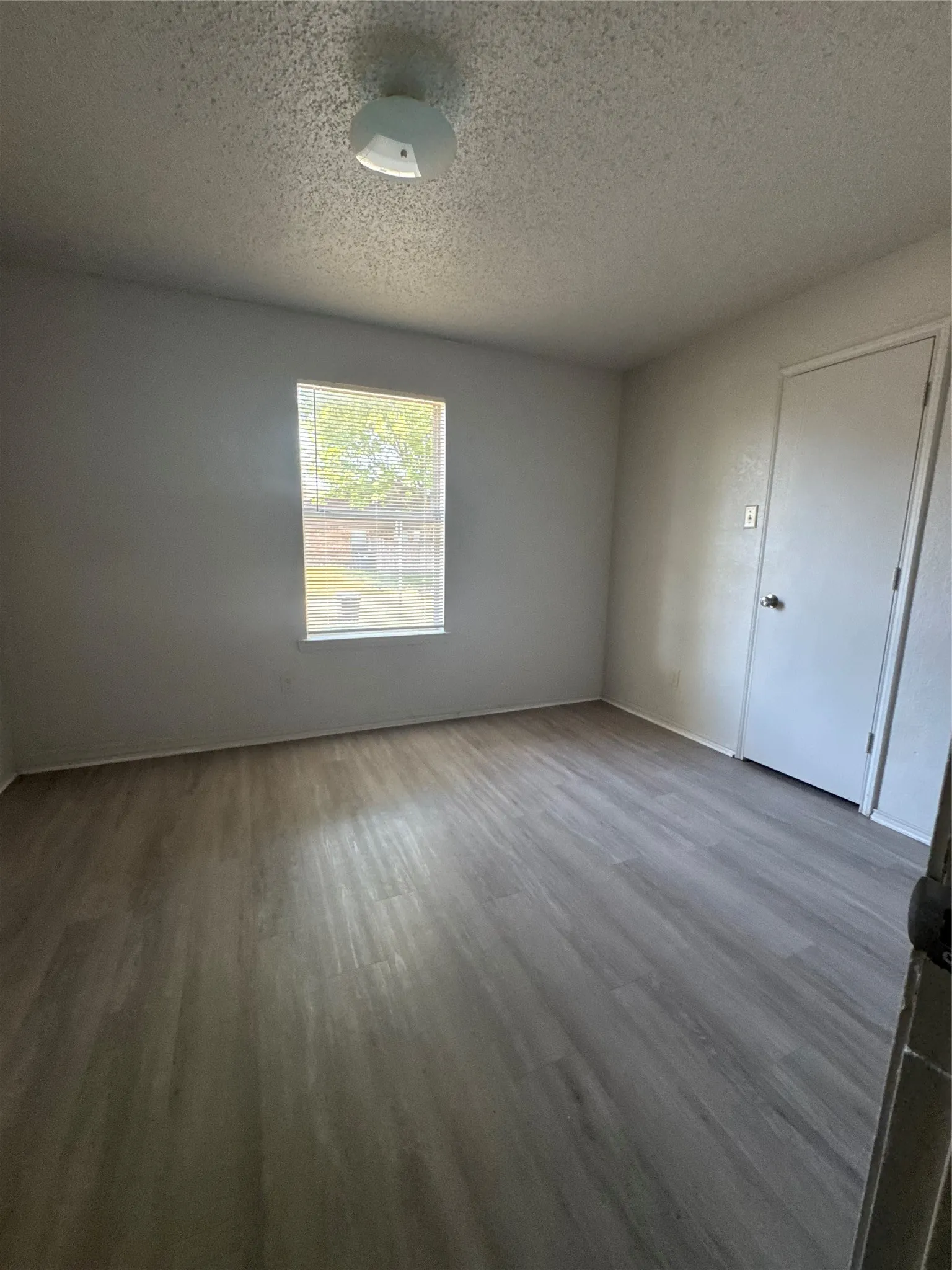 Duplex For Sale in Tarrant County , 7483 Tiffany Meadows Lane, Fort Worth, Texas 76140, 4 Bedroom, 4 Bathroom, Garage spaces, 0 Sqft, built in 1984, mls#21361396, Real Estate Agent in Fort Worth, Homes For Sale in Tarrant county, Homes For Sale in Fort Worth, Realtor in Fort Worth Texas, Real Estate Brokerage Independent Realty Texas, Luminita Cordes Realtor