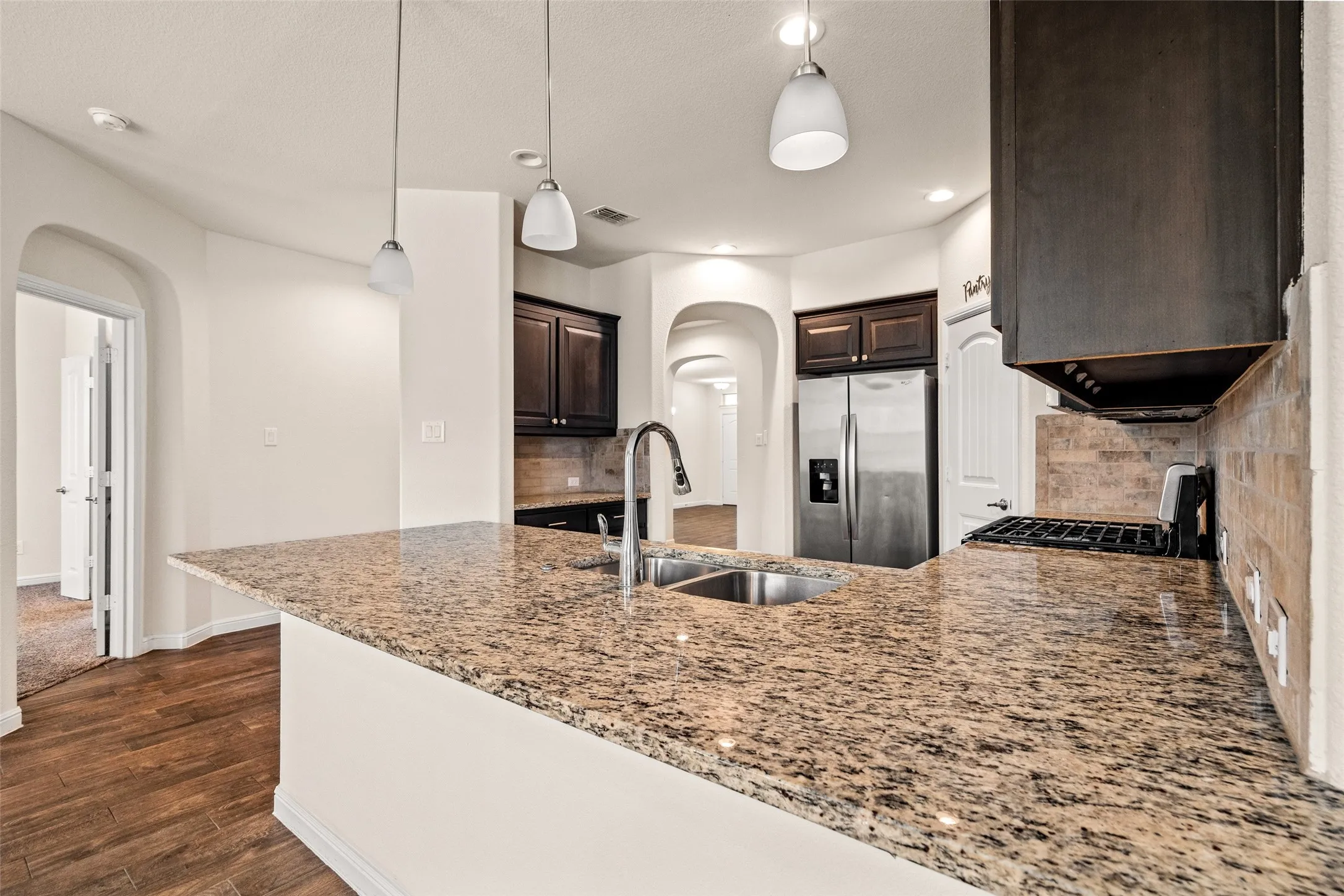 Single Family Residence For Rent in Tarrant County , 9404 Blaine Drive, Fort Worth, Texas 76177, 5 Bedroom, 3 Bathroom, 2 Garage spaces, 2,630 Sqft, built in 2019, mls#21362451, Real Estate Agent in Fort Worth, Homes For Rent in Tarrant county, Homes For Rent in Fort Worth, Realtor in Fort Worth Texas, Real Estate Brokerage Independent Realty Texas, Luminita Cordes Realtor