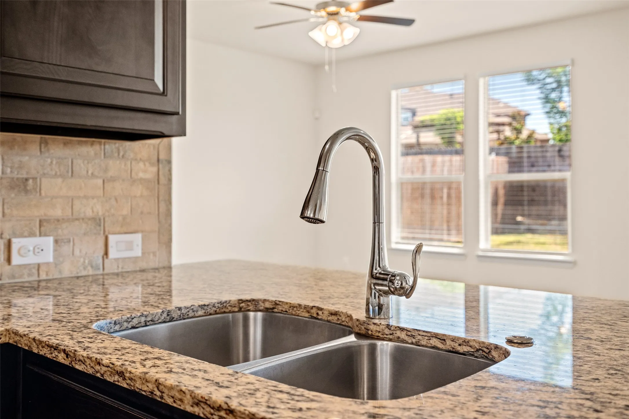 Single Family Residence For Rent in Tarrant County , 9404 Blaine Drive, Fort Worth, Texas 76177, 5 Bedroom, 3 Bathroom, 2 Garage spaces, 2,630 Sqft, built in 2019, mls#21362451, Real Estate Agent in Fort Worth, Homes For Rent in Tarrant county, Homes For Rent in Fort Worth, Realtor in Fort Worth Texas, Real Estate Brokerage Independent Realty Texas, Luminita Cordes Realtor