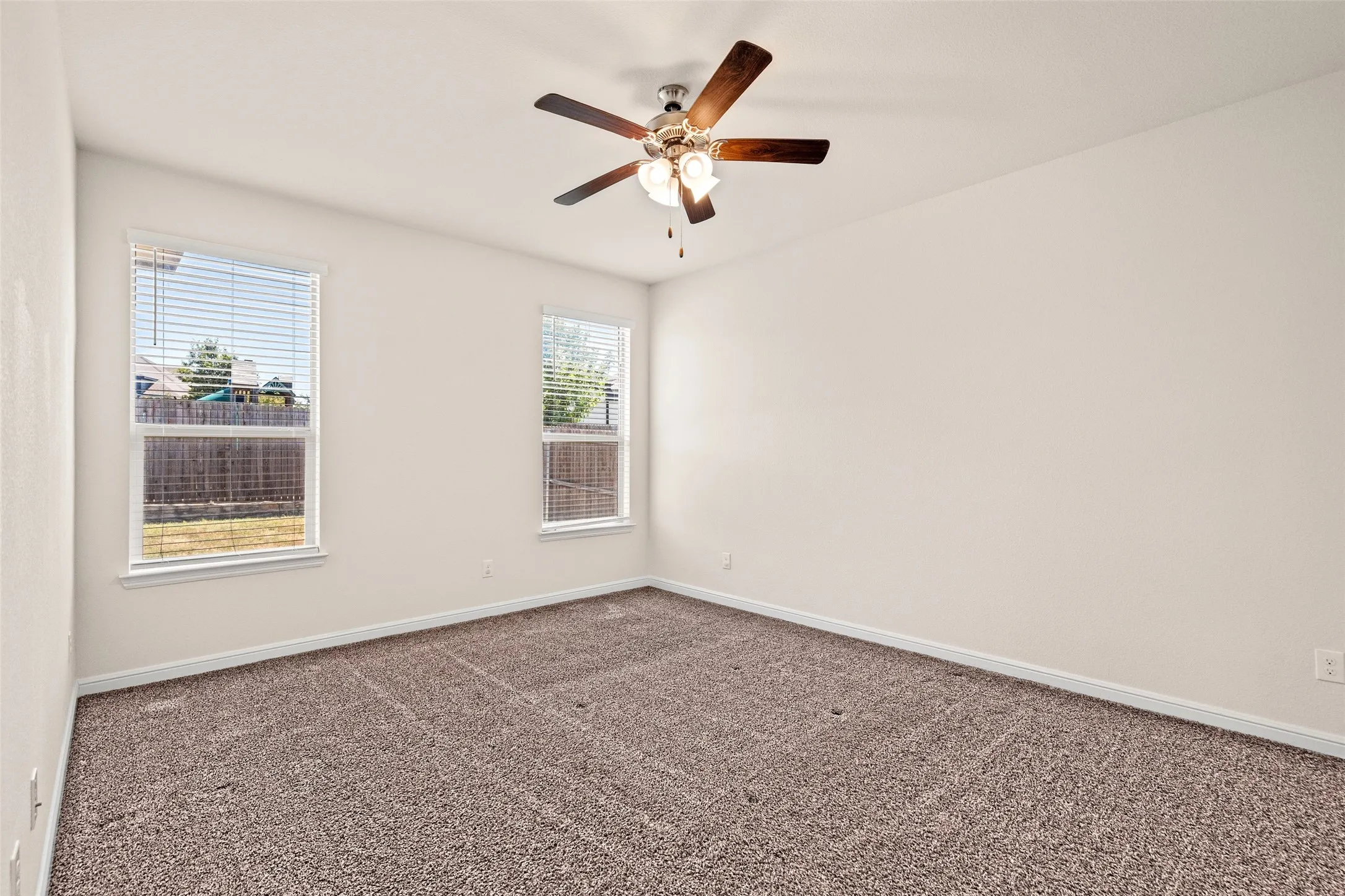 Single Family Residence For Rent in Tarrant County , 9404 Blaine Drive, Fort Worth, Texas 76177, 5 Bedroom, 3 Bathroom, 2 Garage spaces, 2,630 Sqft, built in 2019, mls#21362451, Real Estate Agent in Fort Worth, Homes For Rent in Tarrant county, Homes For Rent in Fort Worth, Realtor in Fort Worth Texas, Real Estate Brokerage Independent Realty Texas, Luminita Cordes Realtor